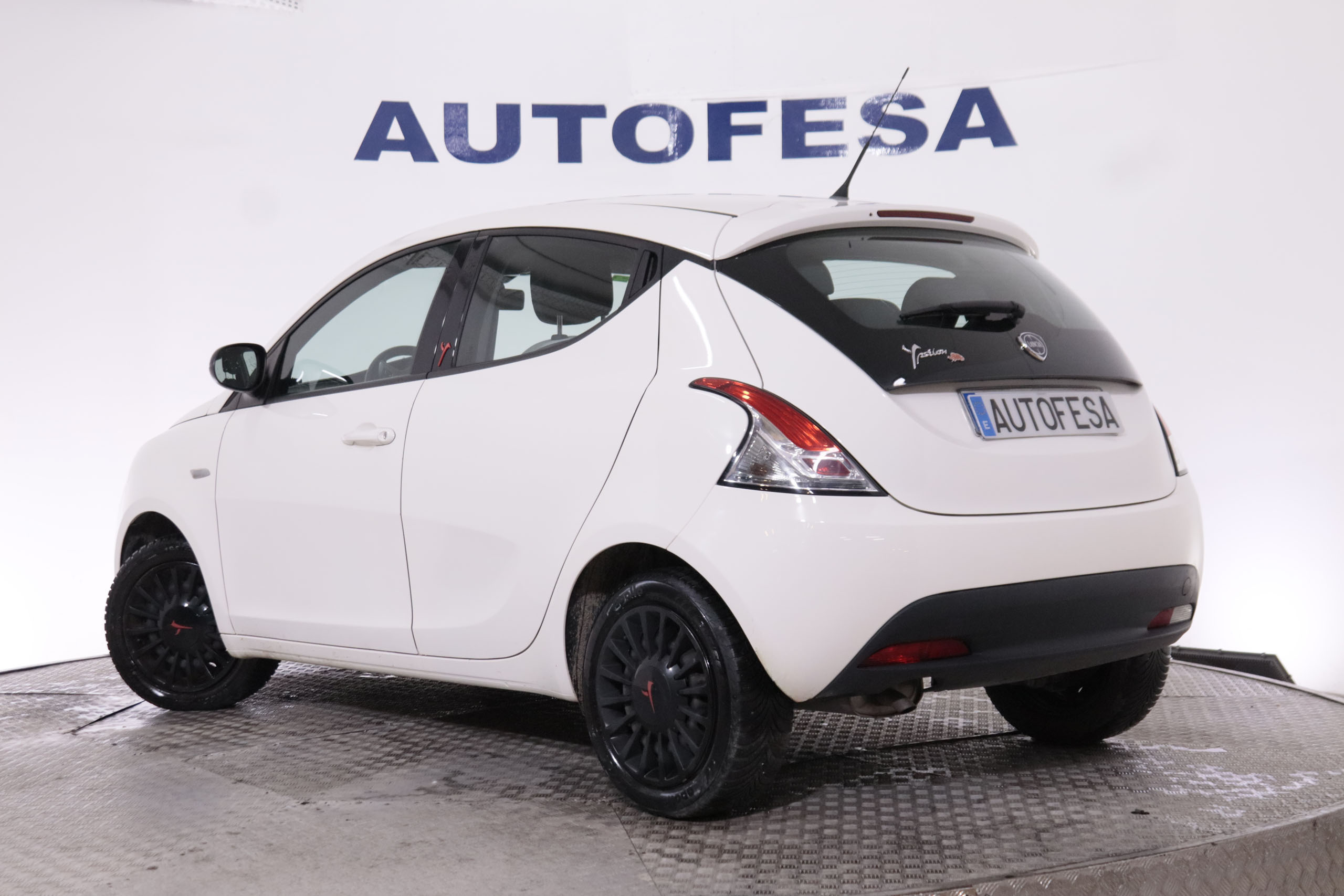 Lancia Ypsilon 1.2 elefantino evo II 69CV 5P foto 7