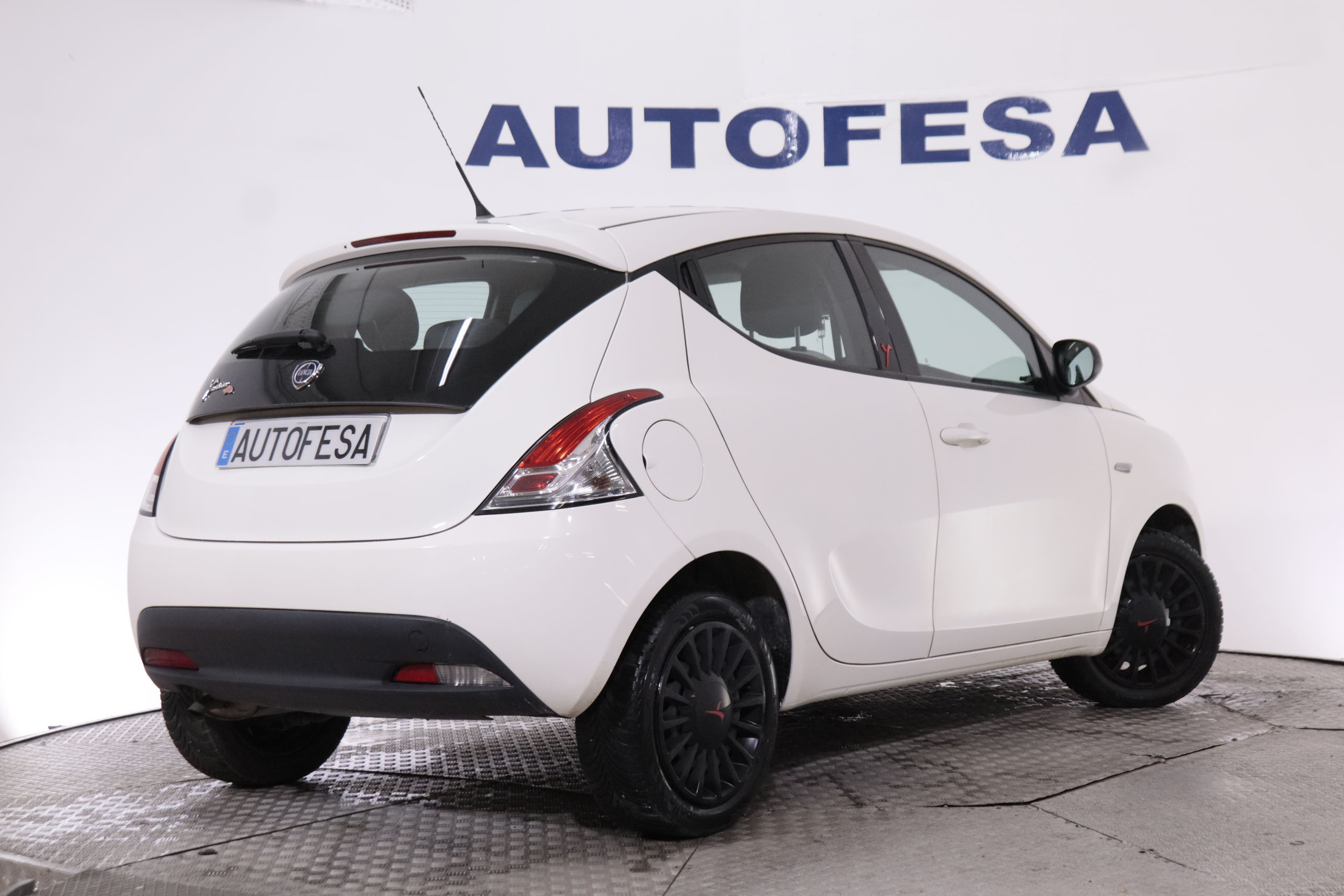 Lancia Ypsilon 1.2 elefantino evo II 69CV 5P foto 5