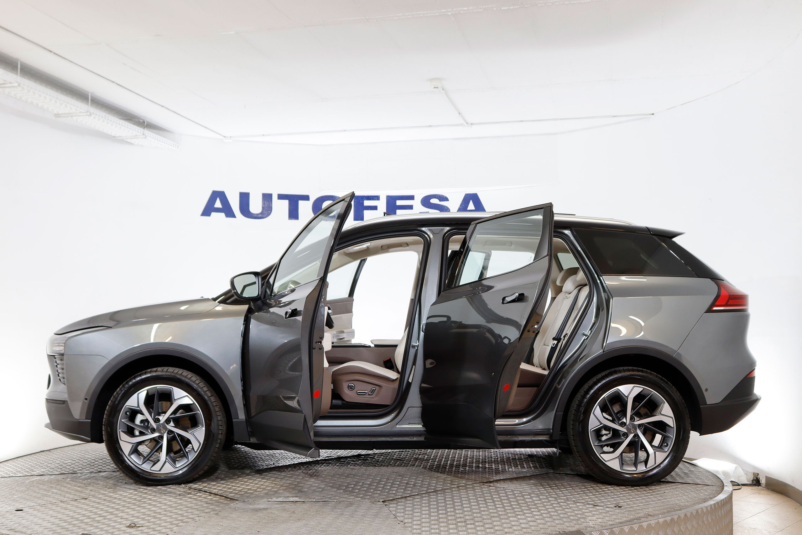 AIWAYS U5 ELECTRICO PRIME 204CV AUTO 5P A ESTRENAR # GARANTIA DE FABRICA 10/2028, IVA DEDUCIBLE, CUERO, TECHO ELECTRICO PANORAMICO,  CAMARA 360 foto 14