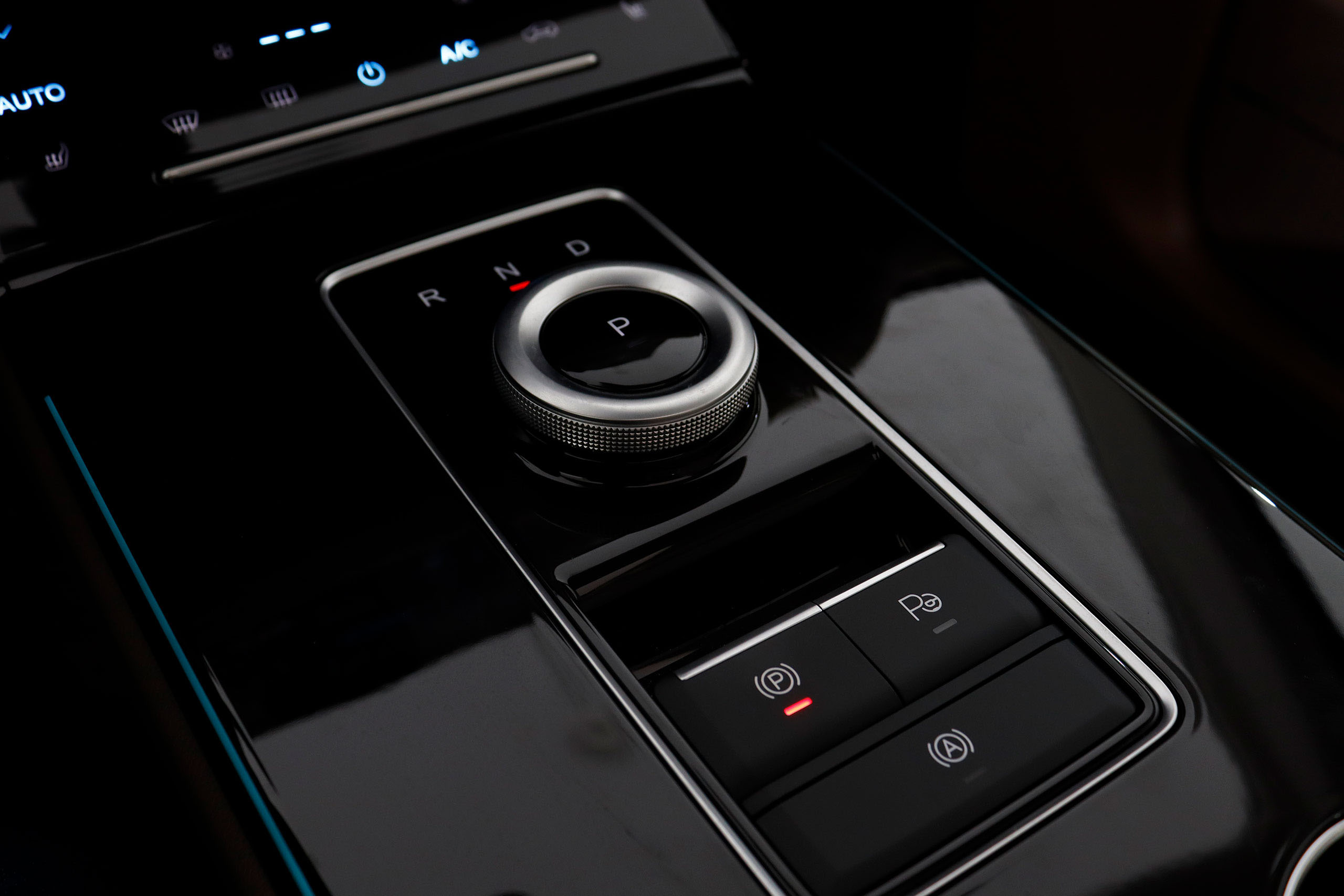 AIWAYS U5 ELECTRICO PRIME 204CV AUTO 5P A ESTRENAR # GARANTIA DE FABRICA 10/2028, IVA DEDUCIBLE, CUERO, TECHO ELECTRICO PANORAMICO,  CAMARA 360 foto 21