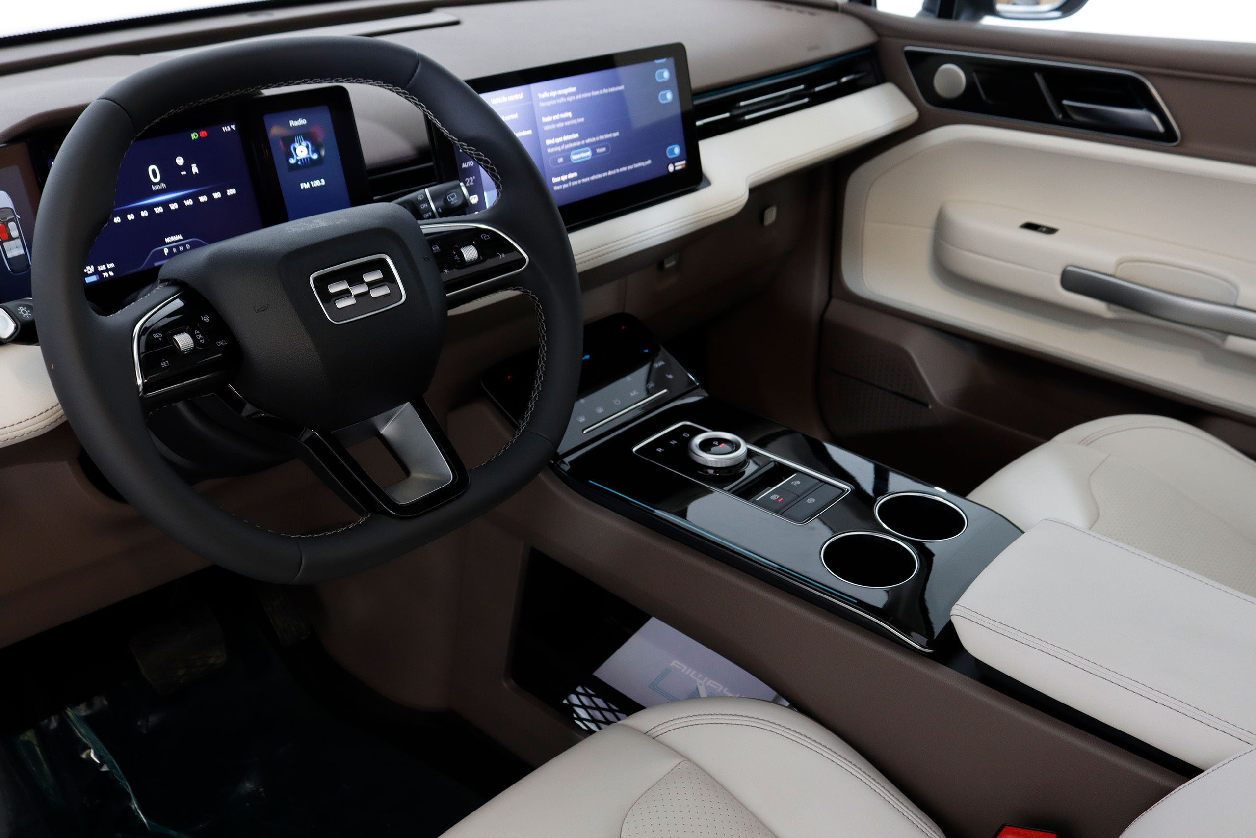 AIWAYS U5 ELECTRICO PRIME 204CV AUTO 5P A ESTRENAR # GARANTIA DE FABRICA 10/2028, IVA DEDUCIBLE, CUERO, TECHO ELECTRICO PANORAMICO,  CAMARA 360 foto 17