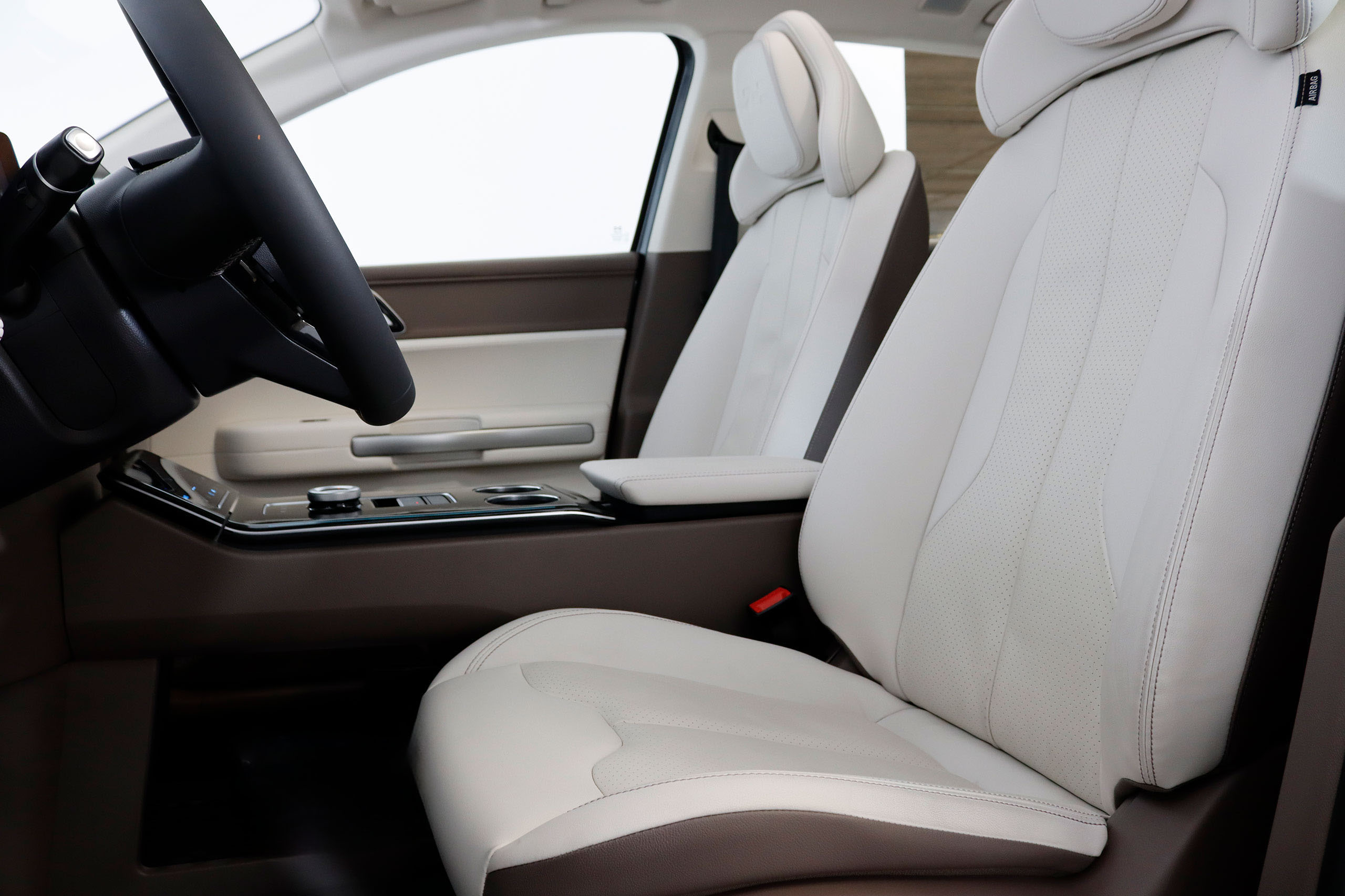 AIWAYS U5 ELECTRICO PRIME 204CV AUTO 5P A ESTRENAR # GARANTIA DE FABRICA 10/2028, IVA DEDUCIBLE, CUERO, TECHO ELECTRICO PANORAMICO,  CAMARA 360 foto 22