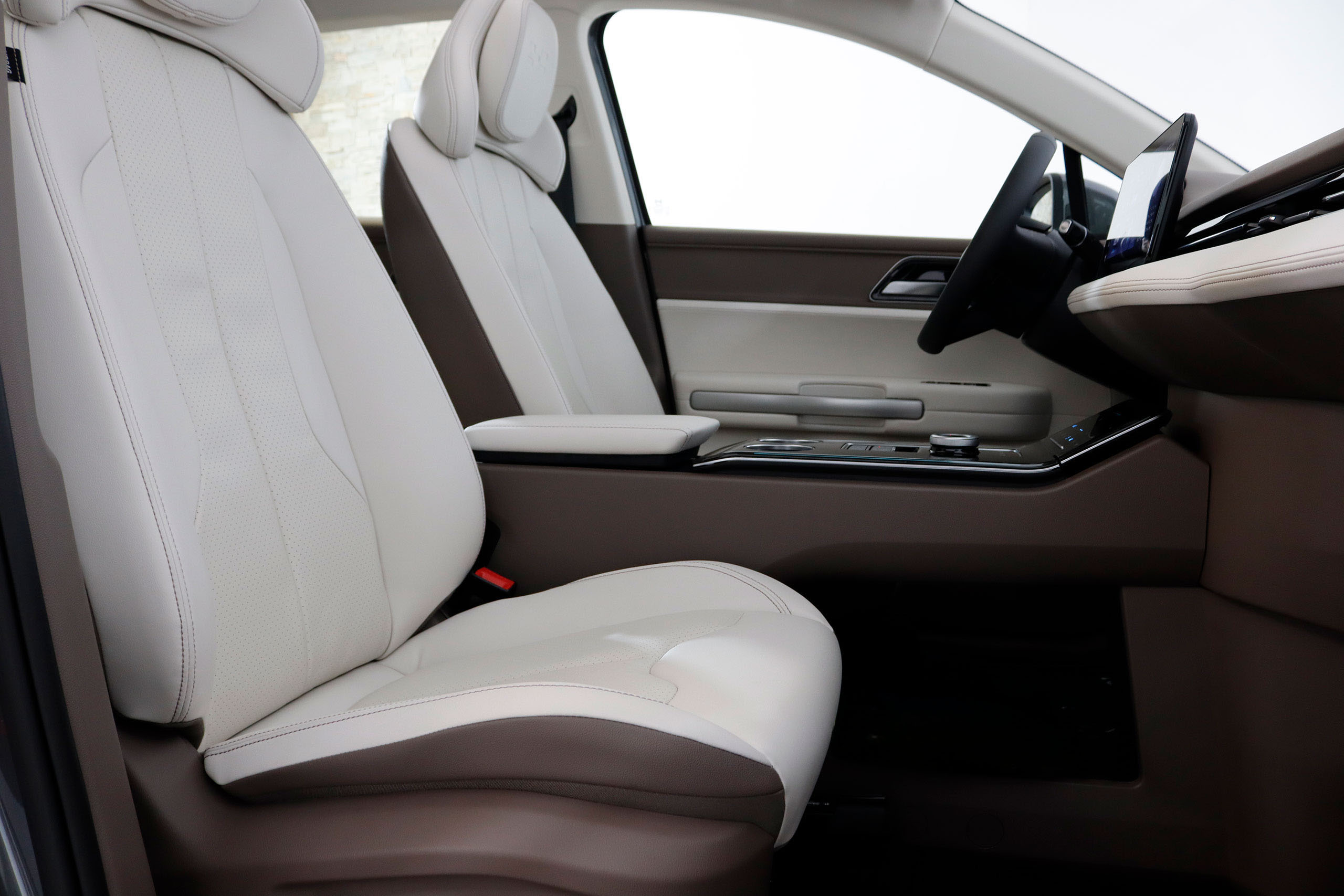 AIWAYS U5 ELECTRICO PRIME 204CV AUTO 5P A ESTRENAR # GARANTIA DE FABRICA 10/2028, IVA DEDUCIBLE, CUERO, TECHO ELECTRICO PANORAMICO,  CAMARA 360 foto 23