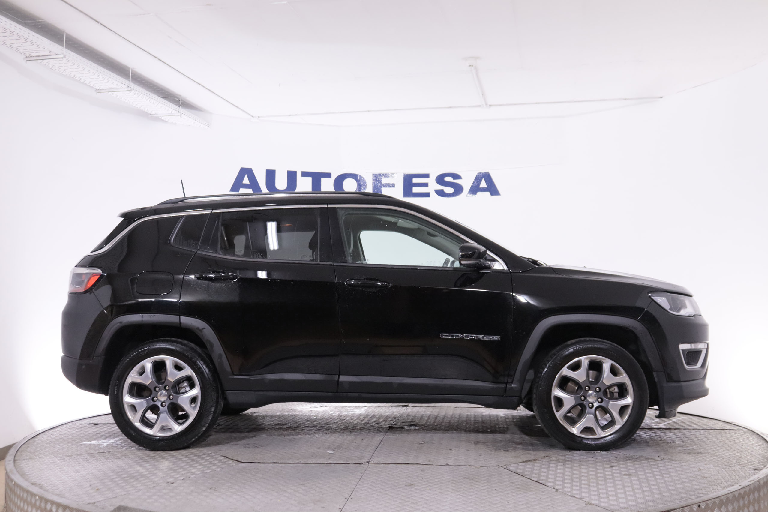 Jeep Compass 2.0 CRDI 4WD LIMITED AUTO 140CV 5P #NAVY, PARKTRONIC foto 9