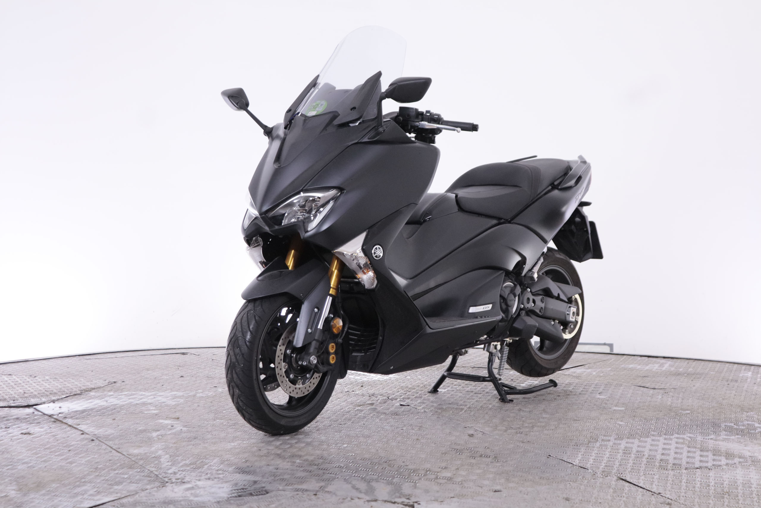 Yamaha Tmax 530 TMAX 530 DX ABS 46CV 2P # LUCES LED foto 2