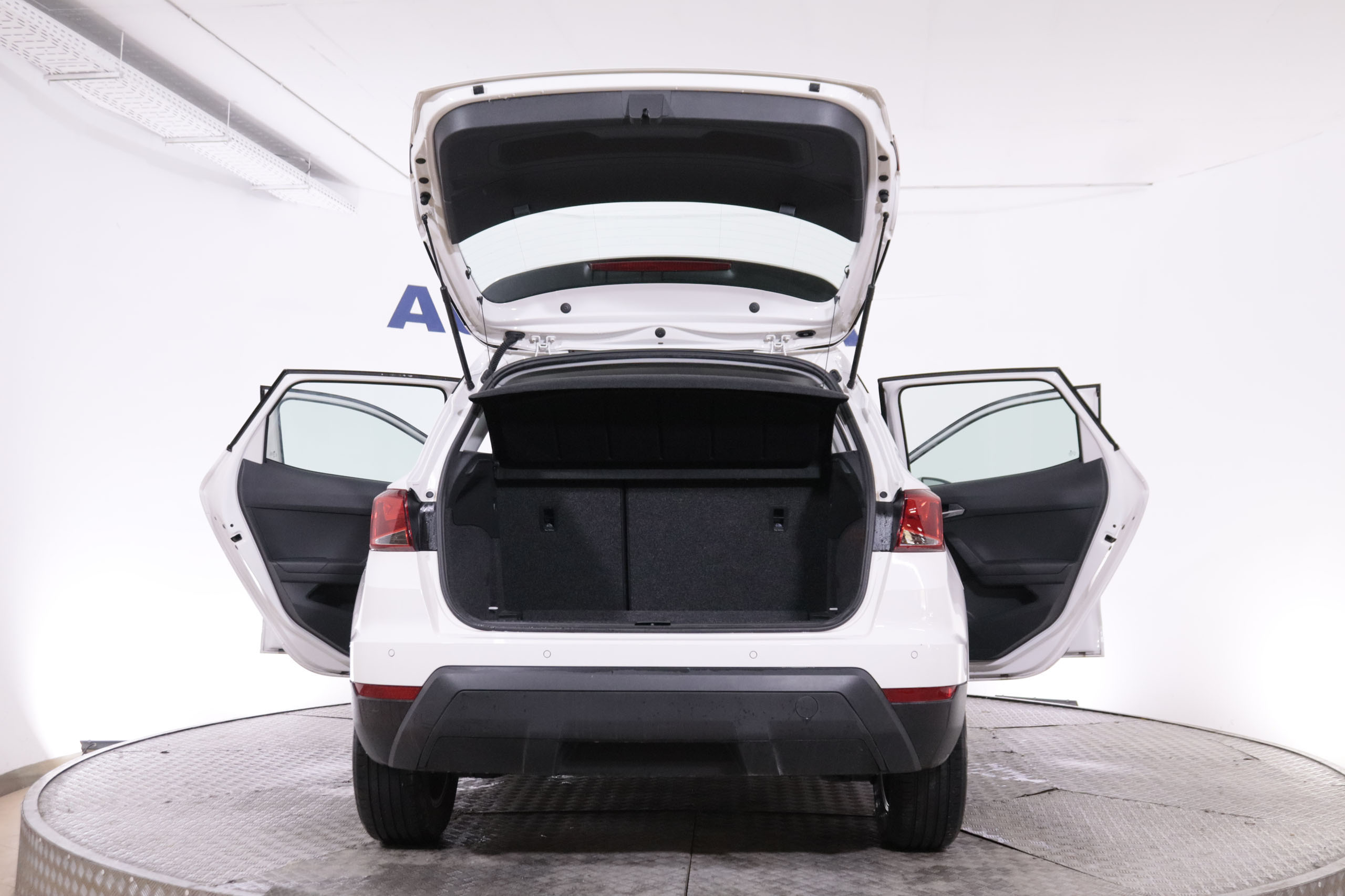 Seat Arona 1.0 TSI STYLE GO ECO 115CV 5P # IVA DEDUCIBLE,PARKTRONIC foto 10