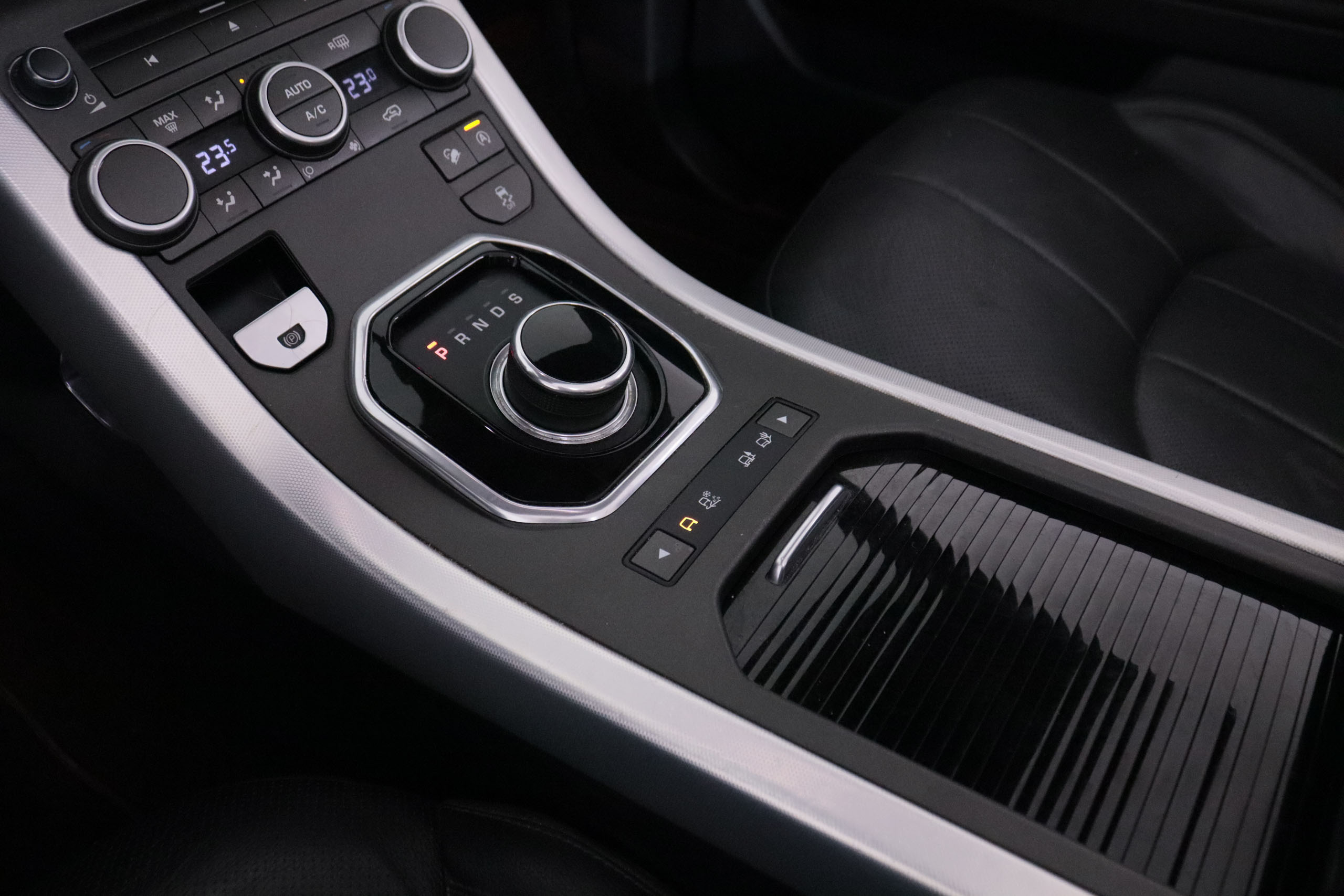 Land Rover Range Rover Evoque 2.0 TDI CABRIO S 4X4 AUTO 180CV 5P # CUERO, NAVY, PARKTRONIC foto 23