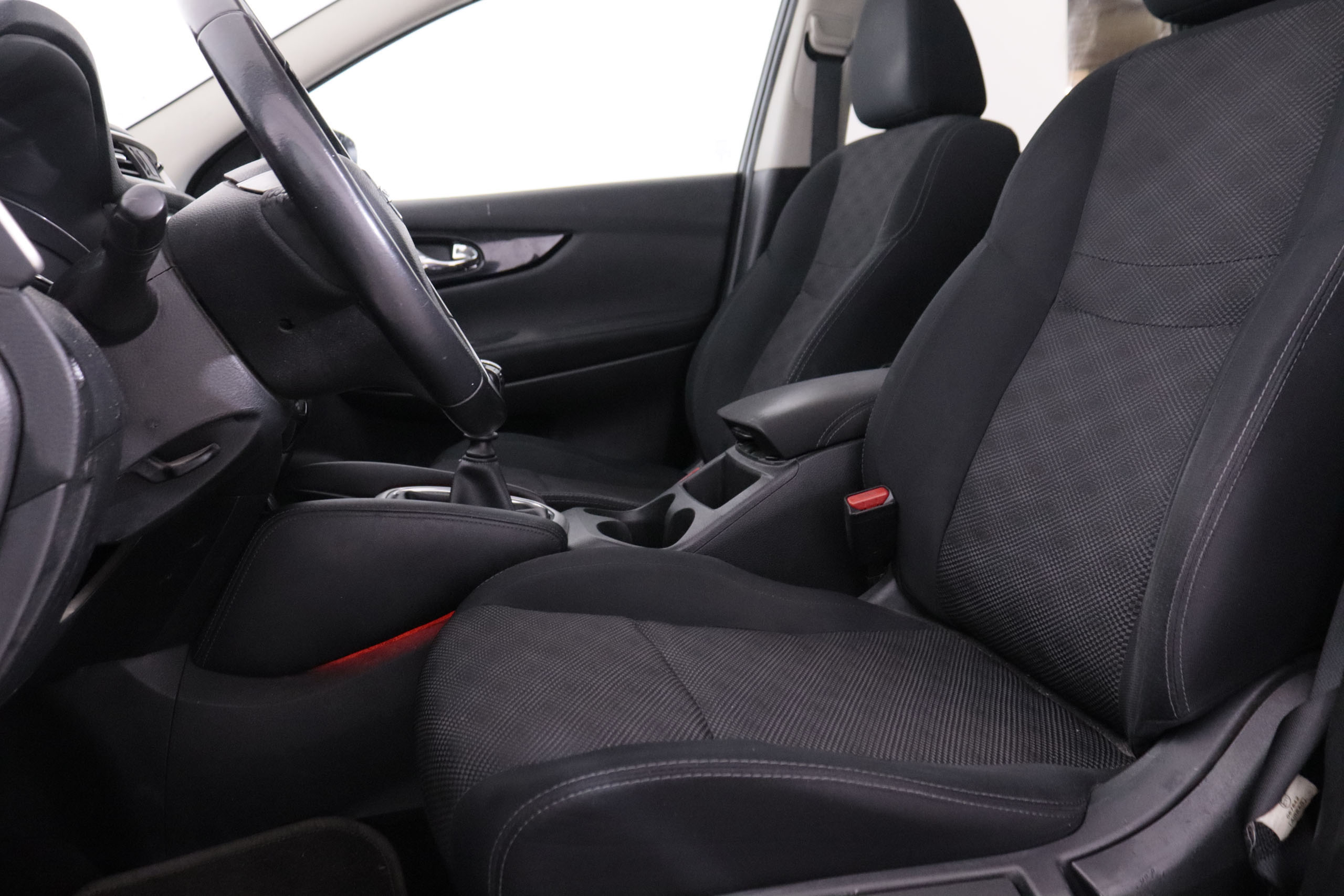 Nissan Qashqai 1.6 DCI N-CONNECTA 130CV 5P #TECHO PANORAMICO, NAVY, PARKTRONIC foto 23