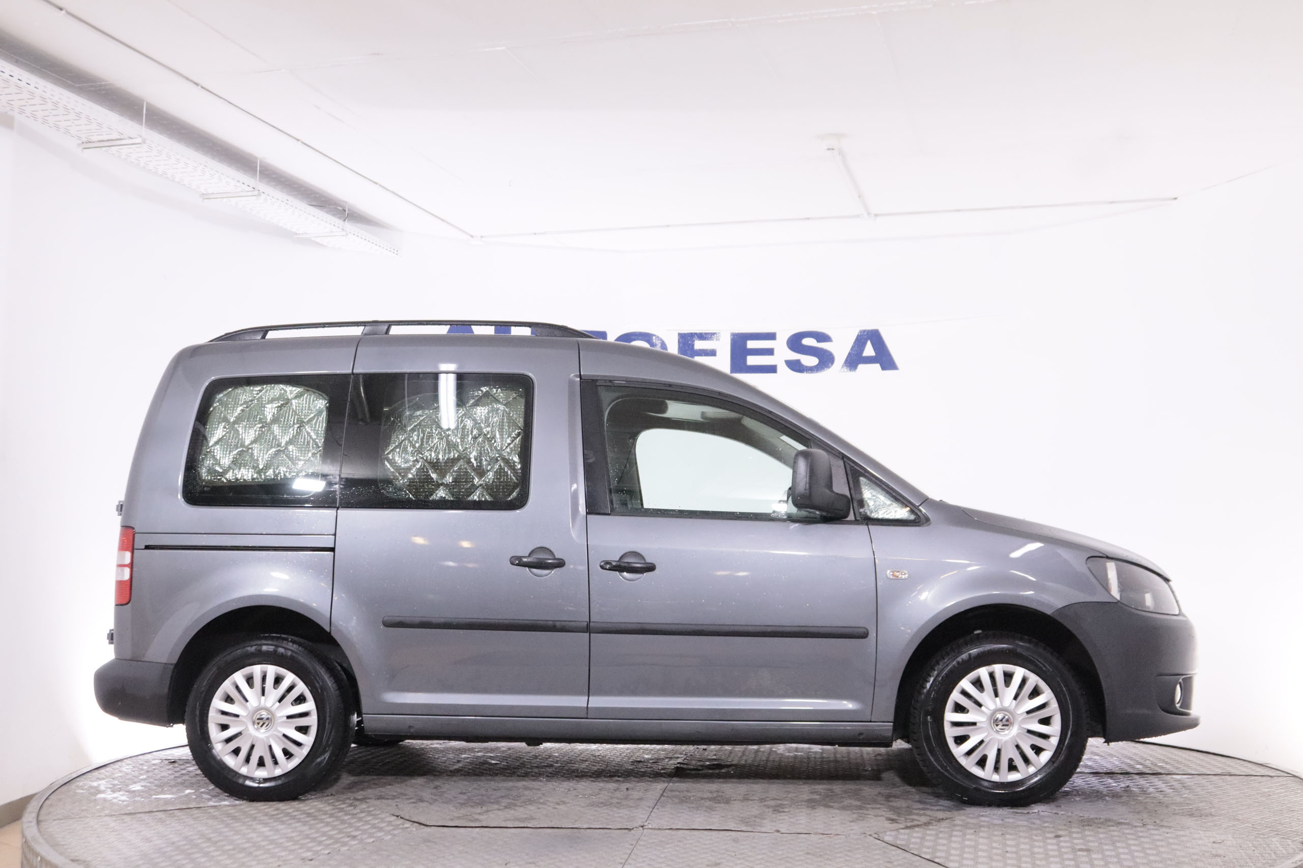 Volkswagen Caddy 1.6 TDI CONFORT LINE EDITION 102CV 5P # IVA DEDUCIBLE foto 9