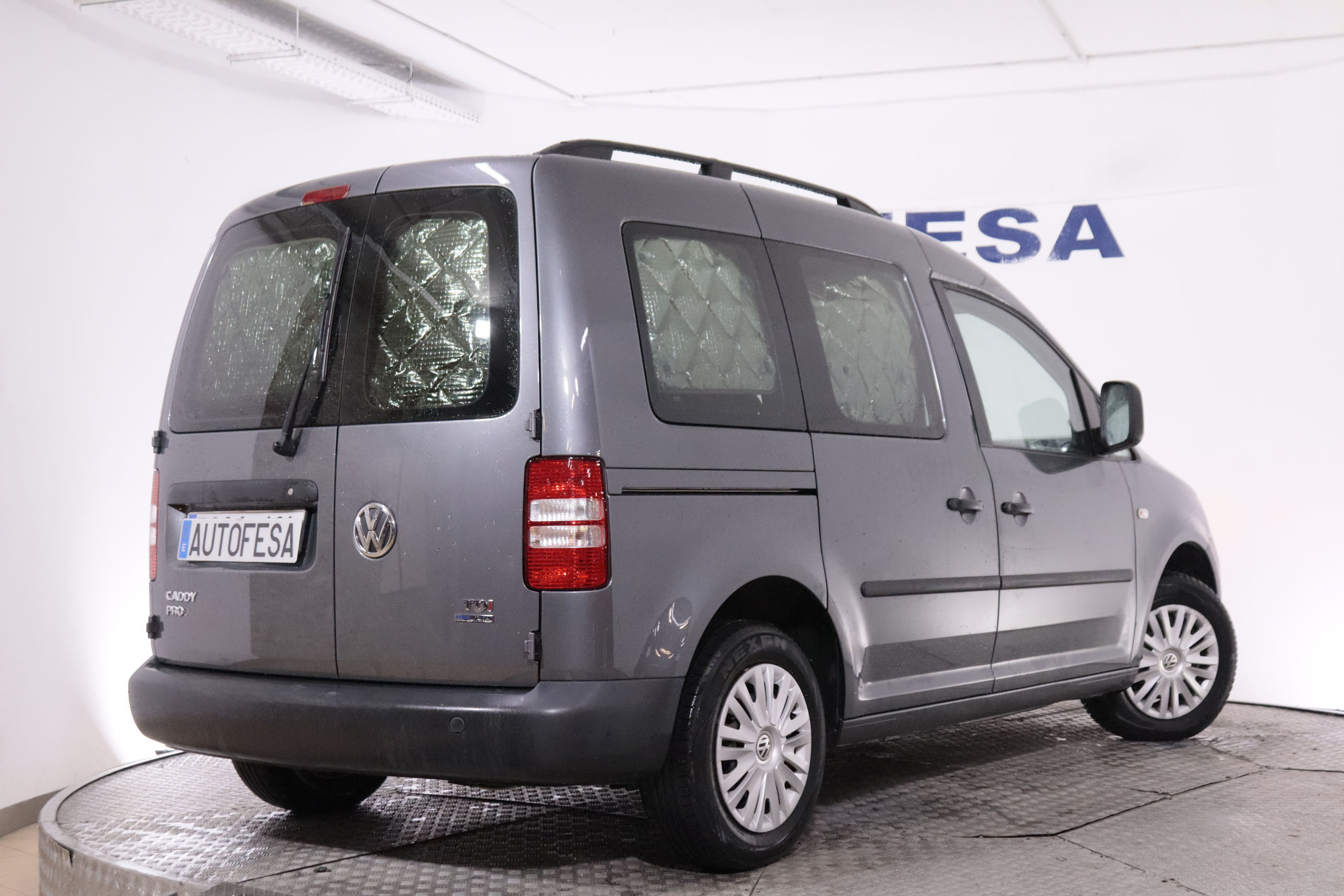 Volkswagen Caddy 1.6 TDI CONFORT LINE EDITION 102CV 5P # IVA DEDUCIBLE foto 7