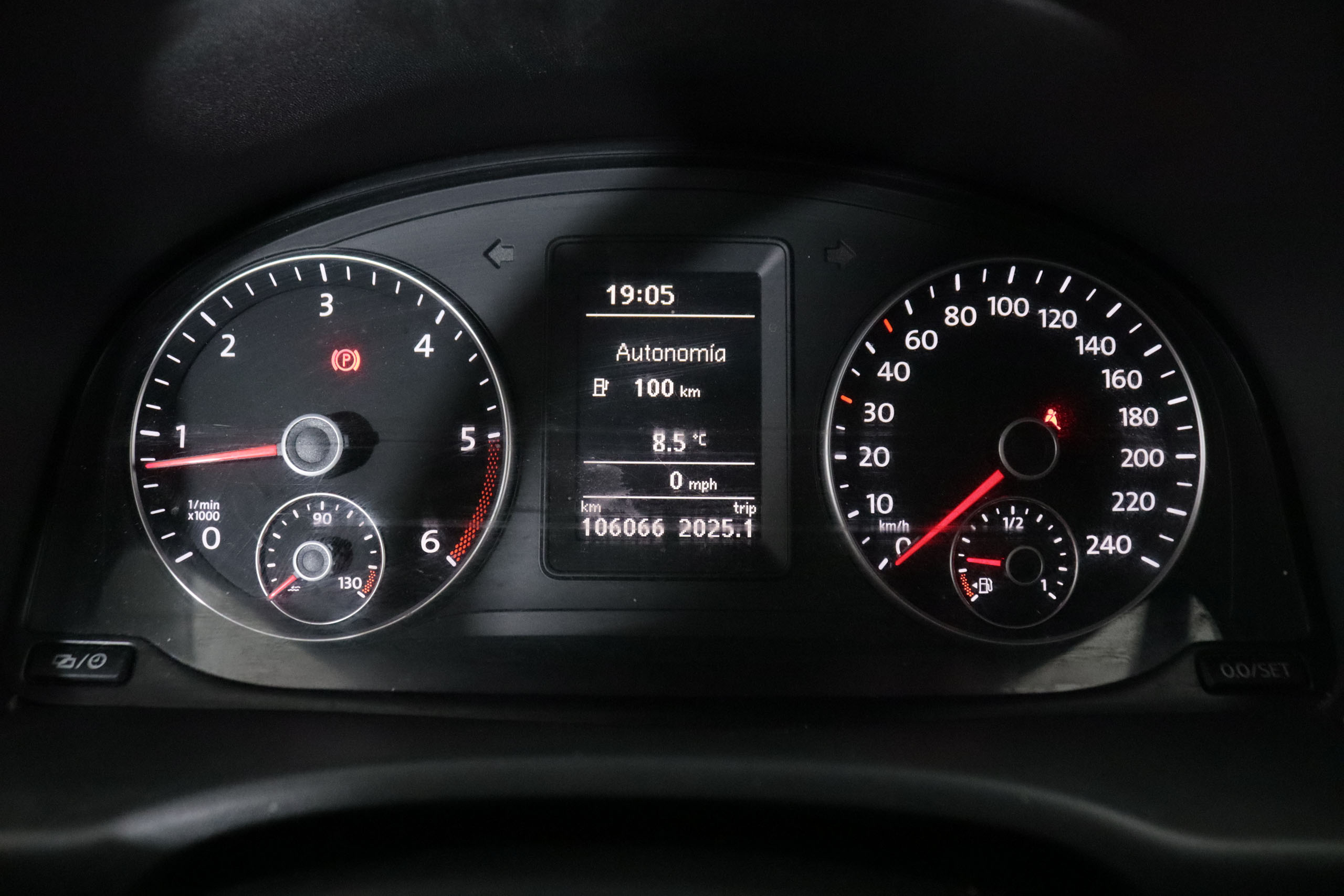 Volkswagen Caddy 1.6 TDI CONFORT LINE EDITION 102CV 5P # IVA DEDUCIBLE foto 18