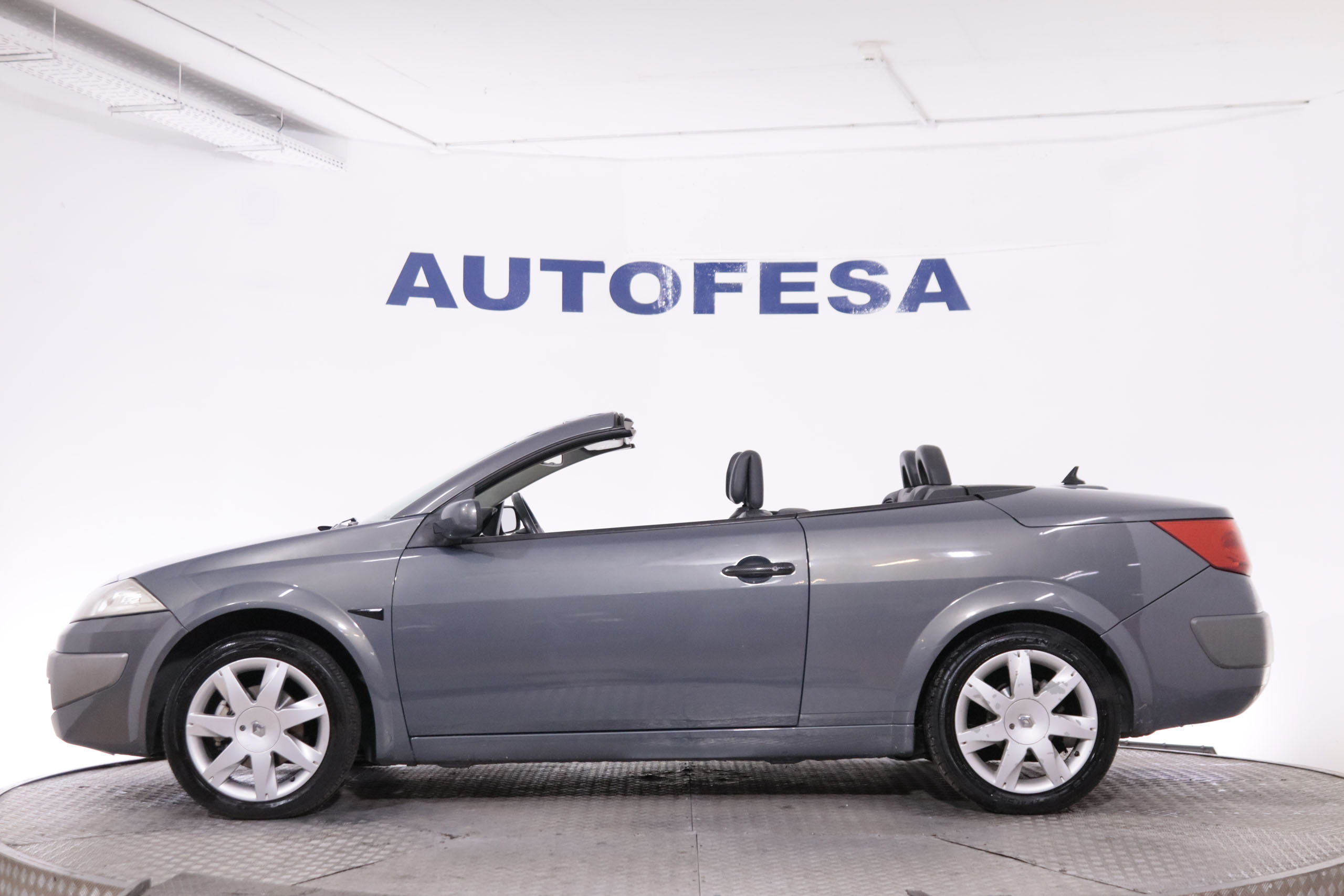 Renault Megane 1.9 DCI CABRIO 130CV 2P #CUERO foto 17