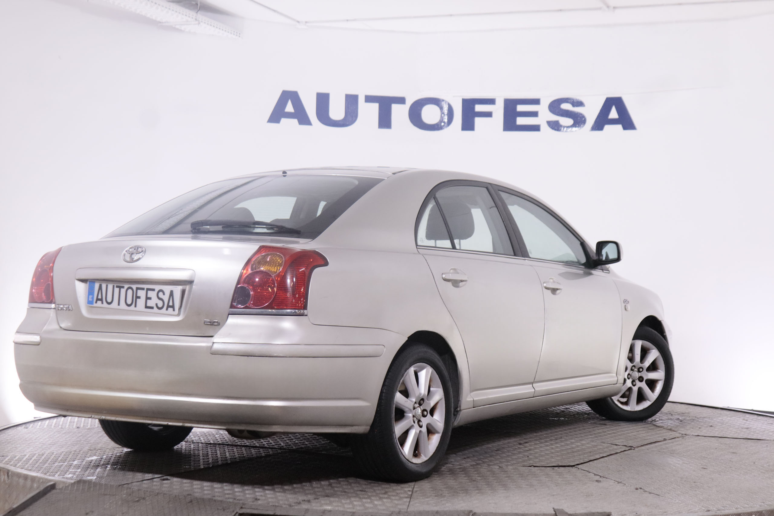 Toyota Avensis 2.0  D-4D 115CV 5P #CUERO foto 5