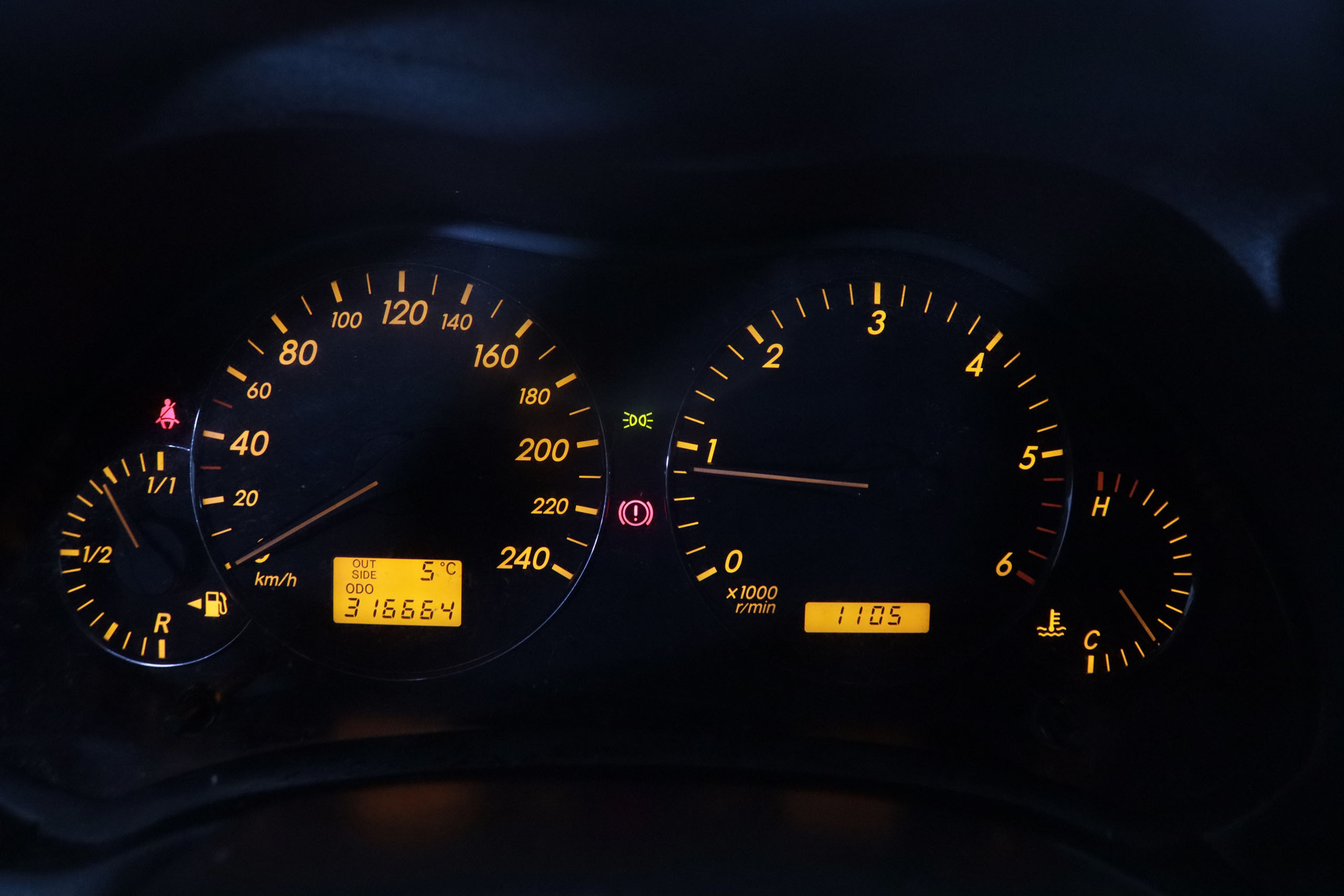 Toyota Avensis 2.0  D-4D 115CV 5P #CUERO foto 17