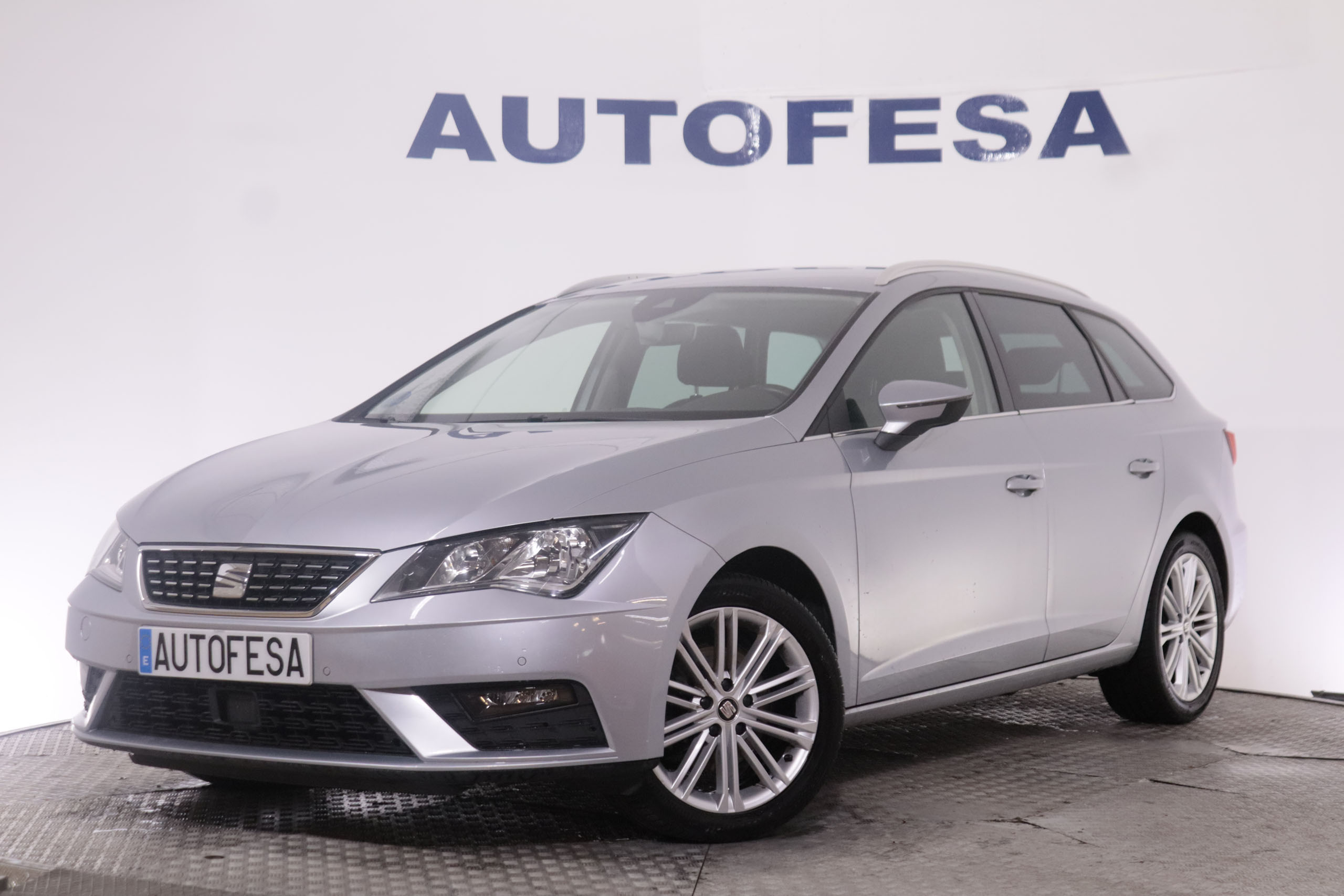 Seat Leon 1.5 TGI DSG ST XCELLENCE AUTO 130CV 5P # IVA DEDUCIBLE, PARKTRONIC foto 1