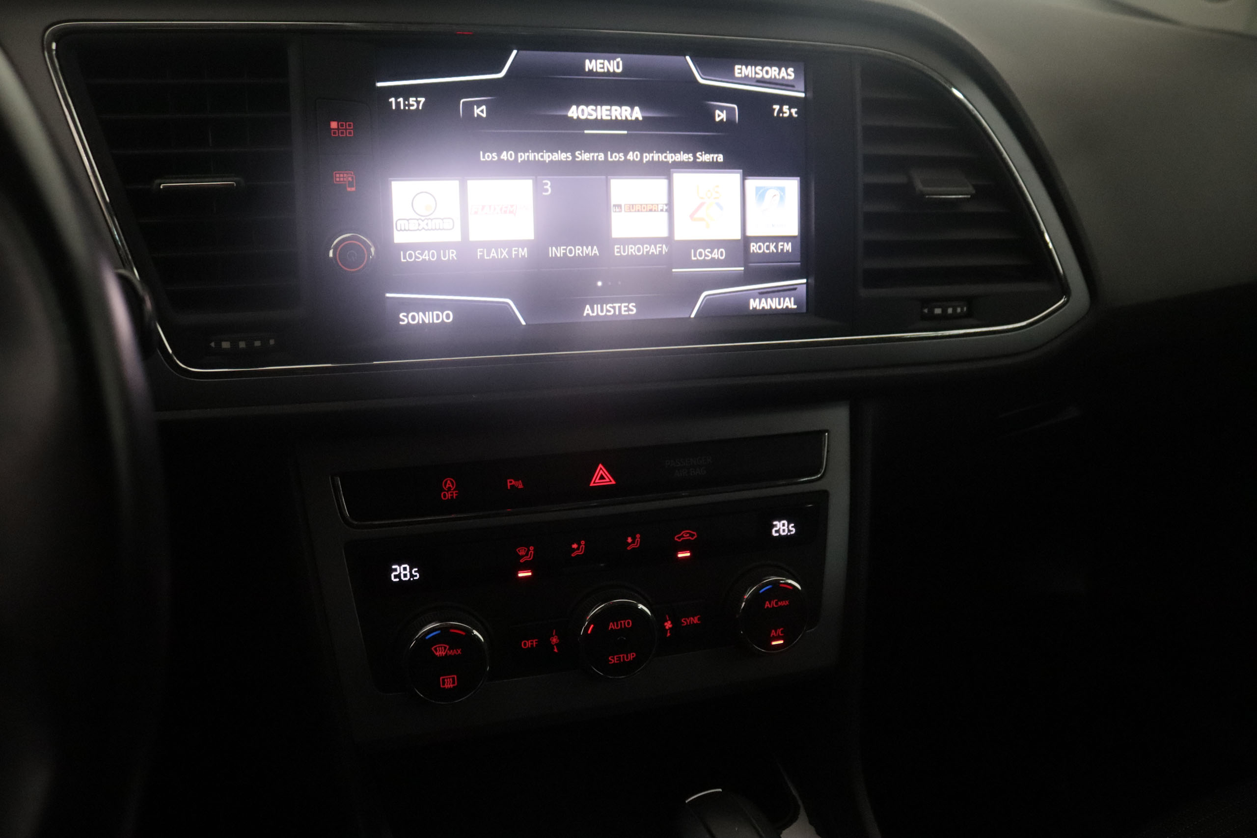 Seat Leon 1.5 TGI DSG ST XCELLENCE AUTO 130CV 5P # IVA DEDUCIBLE, PARKTRONIC foto 19