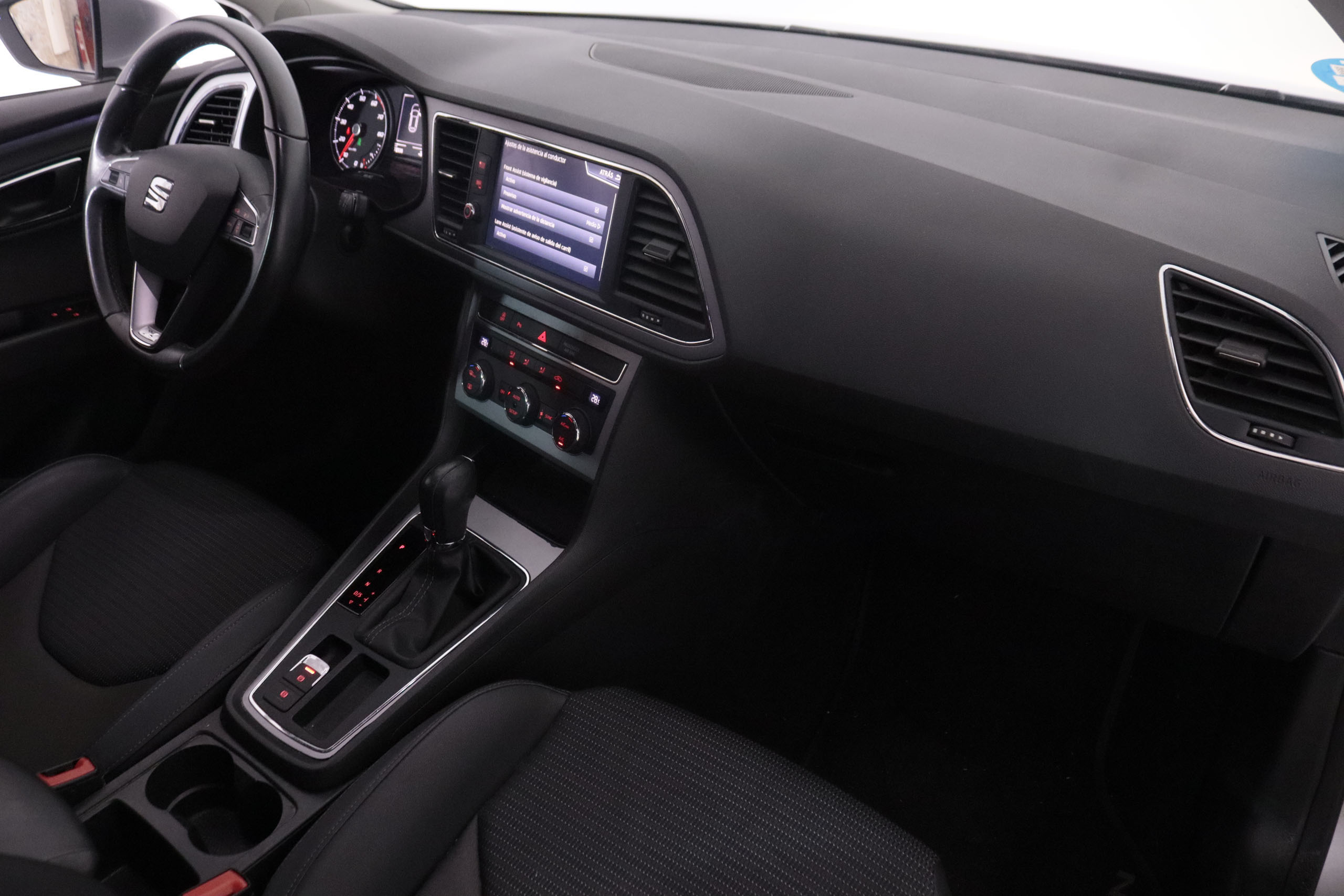 Seat Leon 1.5 TGI DSG ST XCELLENCE AUTO 130CV 5P # IVA DEDUCIBLE, PARKTRONIC foto 15