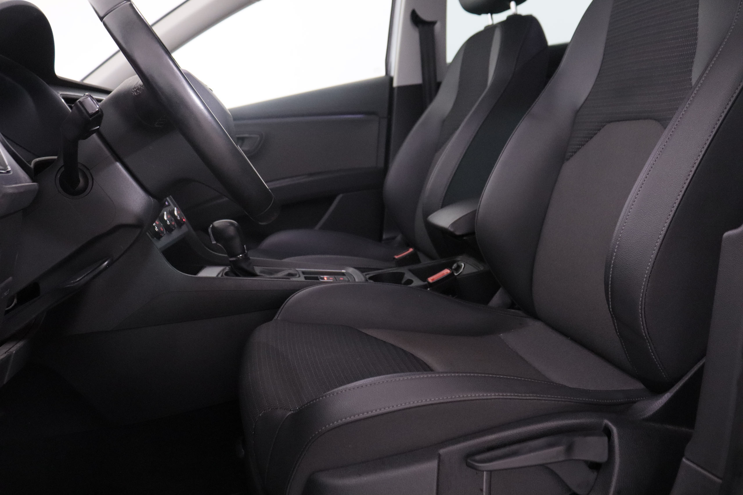 Seat Leon 1.5 TGI DSG ST XCELLENCE AUTO 130CV 5P # IVA DEDUCIBLE, PARKTRONIC foto 23