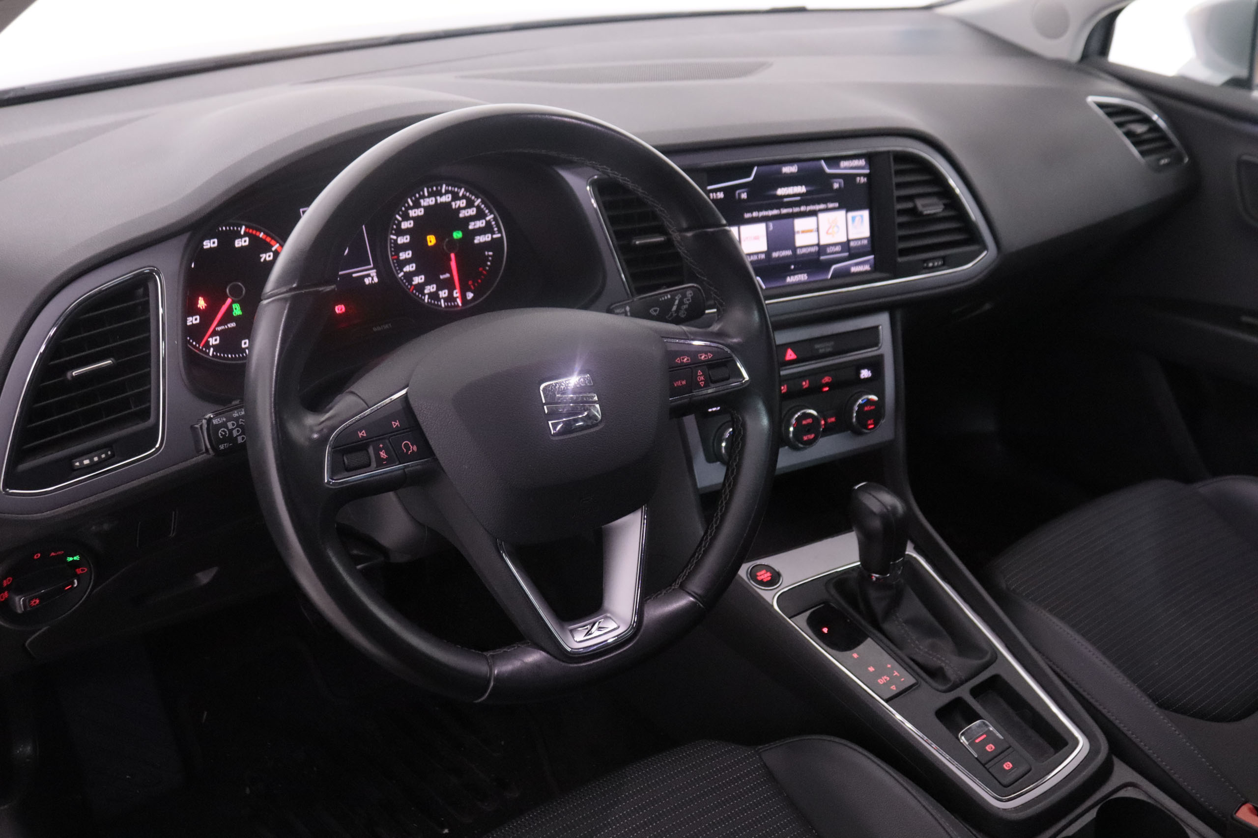 Seat Leon 1.5 TGI DSG ST XCELLENCE AUTO 130CV 5P # IVA DEDUCIBLE, PARKTRONIC foto 14