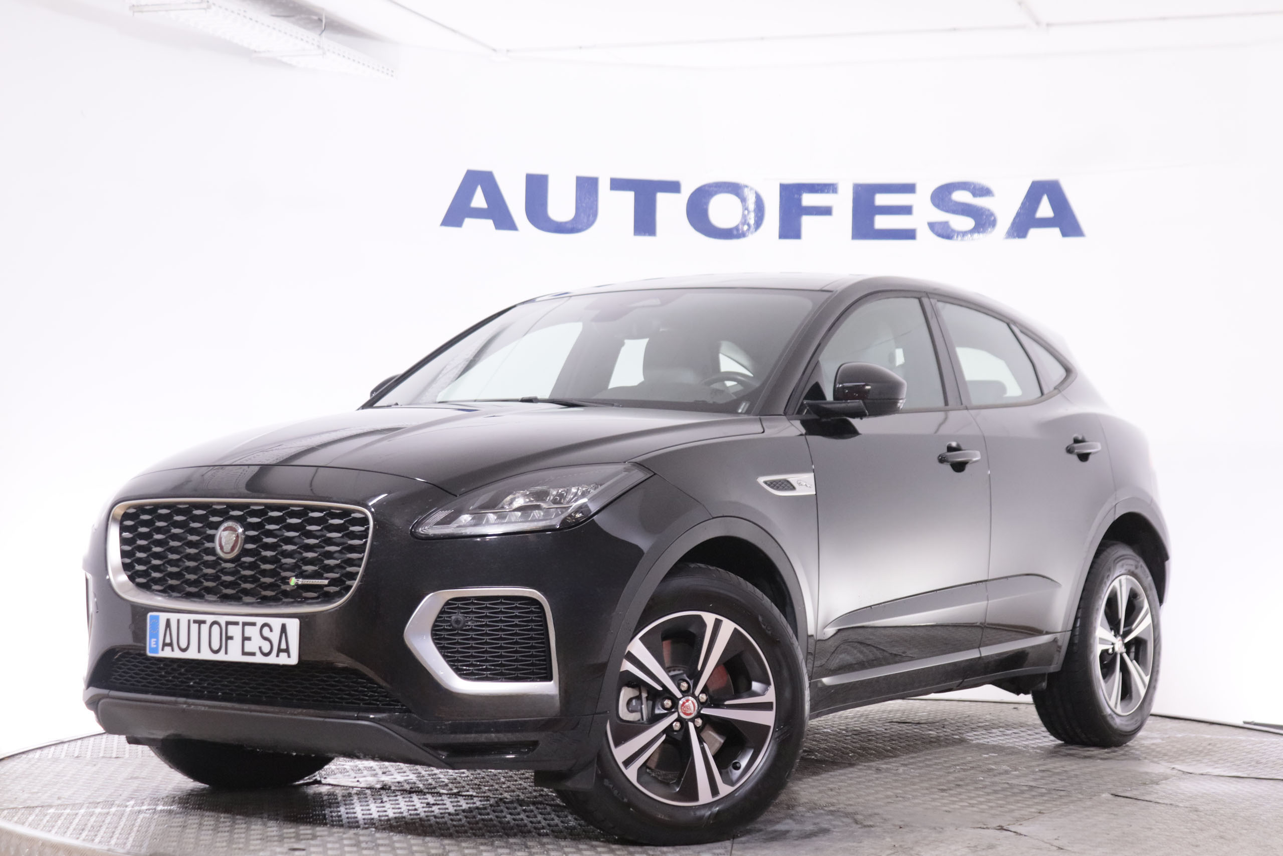 Jaguar E-pace 2.0D MEHV R-DYNAMIC 4WD AUTO 204CV 5P #IVA DEDUCIBLE, CUERO, NAVY, PARKTRONIC foto 1