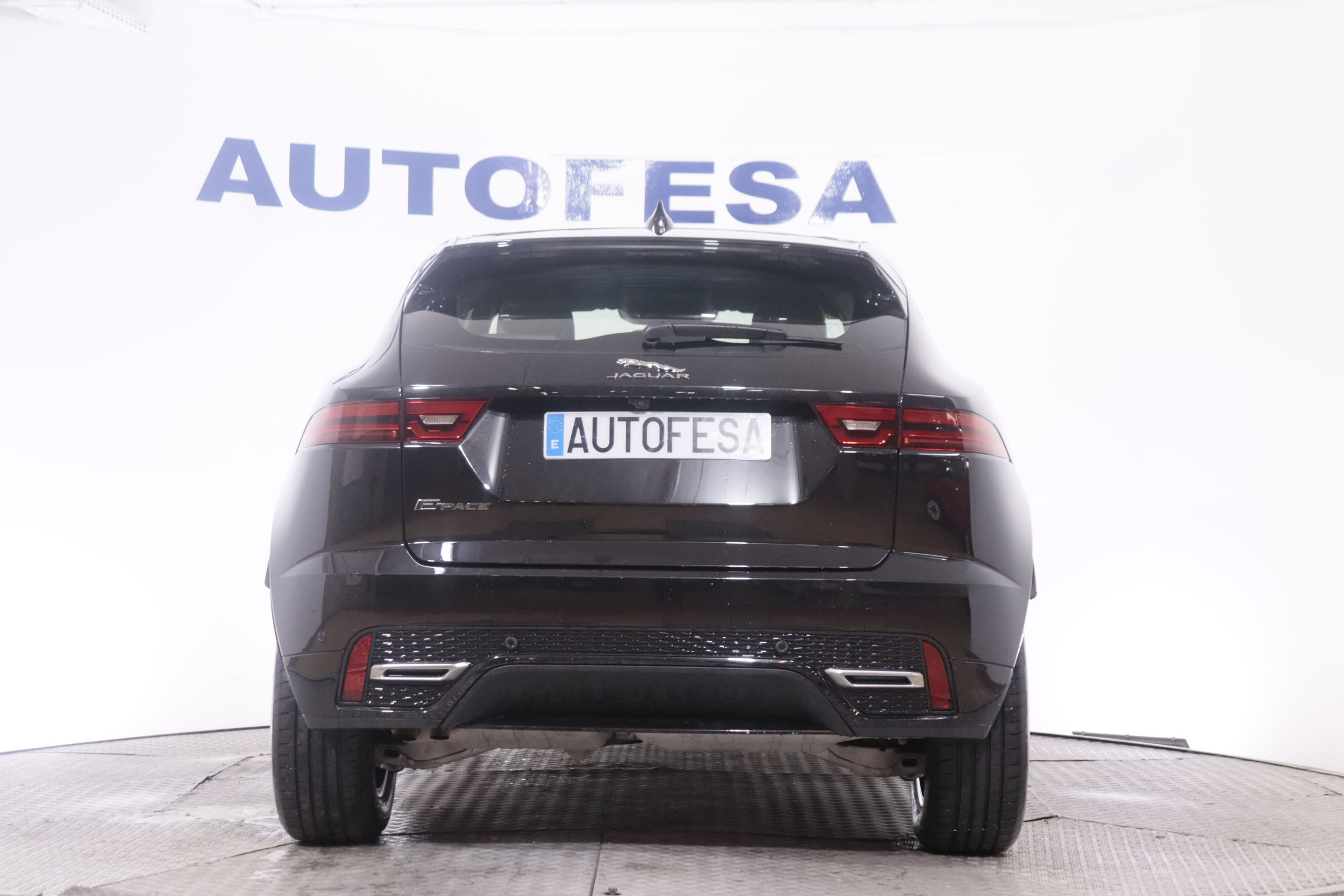 Jaguar E-pace 2.0D MEHV R-DYNAMIC 4WD AUTO 204CV 5P #IVA DEDUCIBLE, CUERO, NAVY, PARKTRONIC foto 6