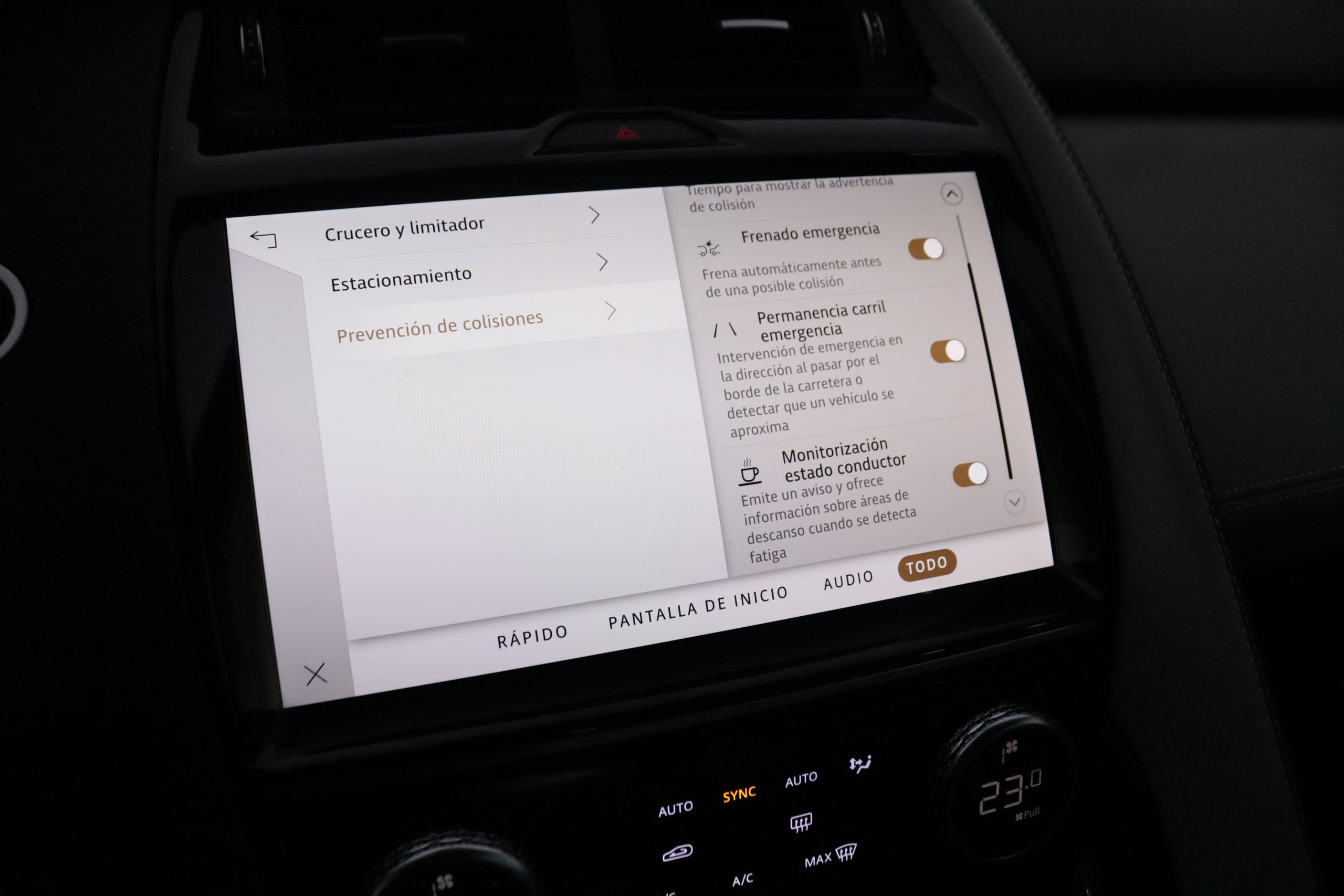 Jaguar E-pace 2.0D MEHV R-DYNAMIC 4WD AUTO 204CV 5P #IVA DEDUCIBLE, CUERO, NAVY, PARKTRONIC foto 21