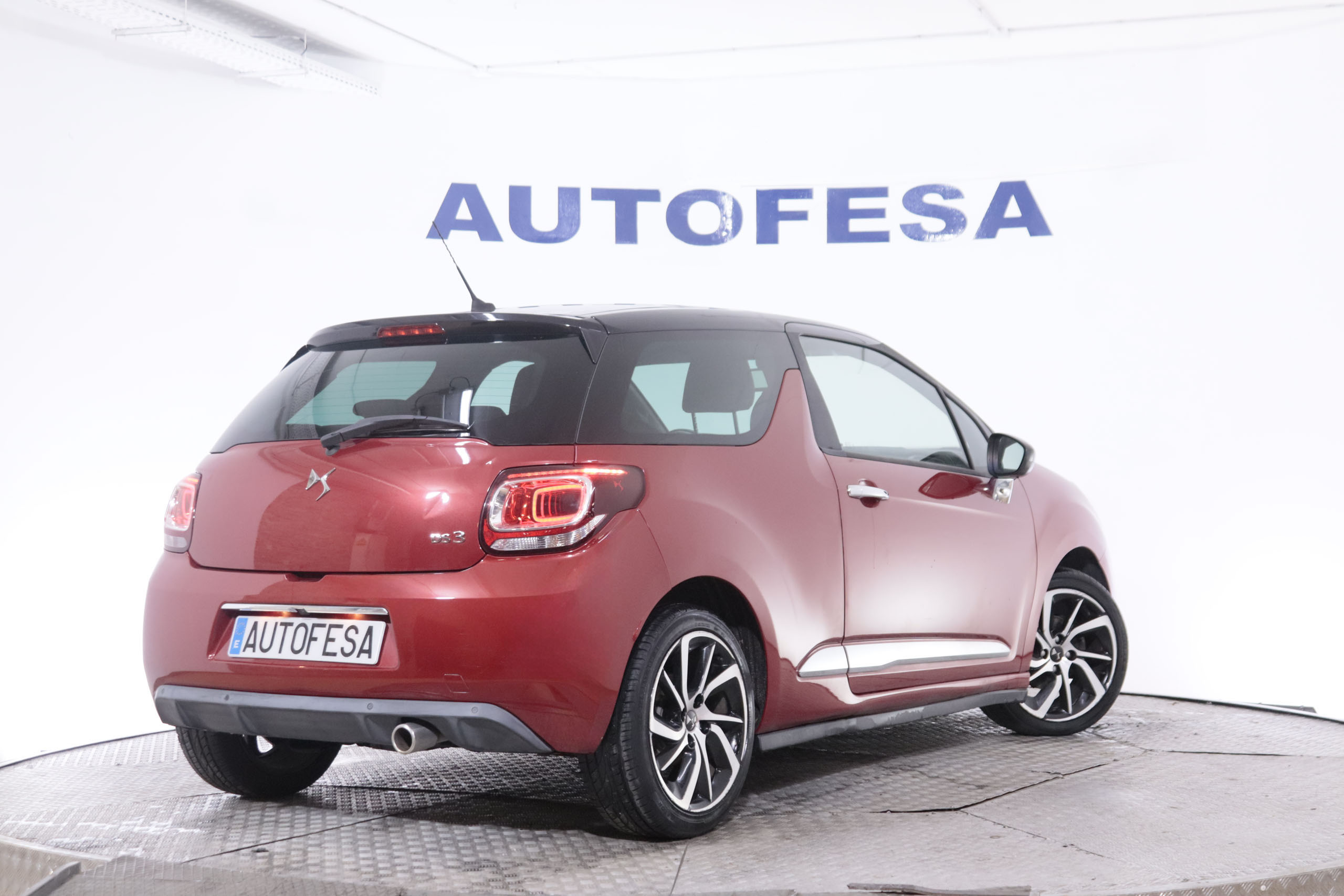 DS DS 3 1.6 HDI STYLE 100CV 3P #NAVY, PARKTRONIC foto 9