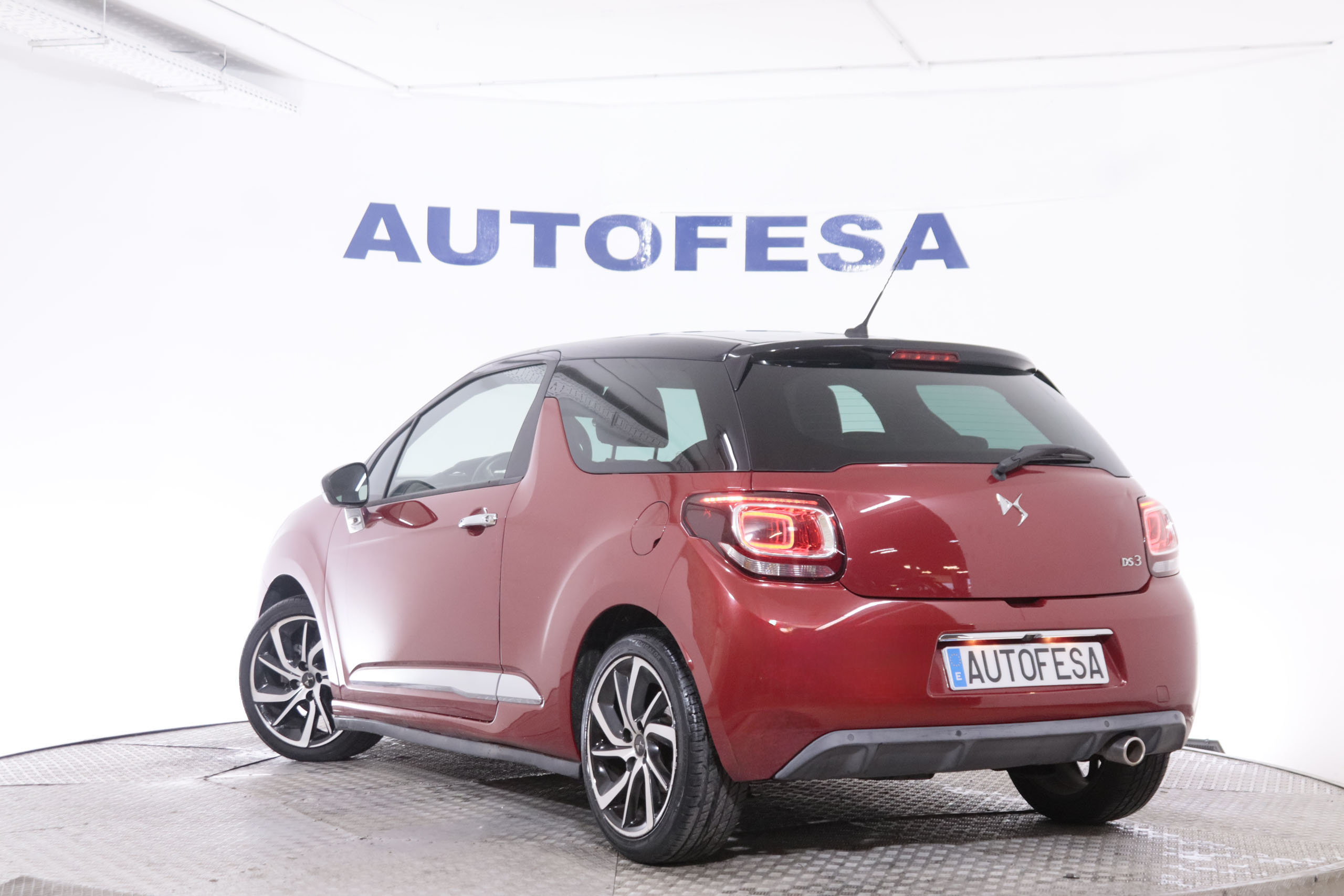 DS DS 3 1.6 HDI STYLE 100CV 3P #NAVY, PARKTRONIC foto 6