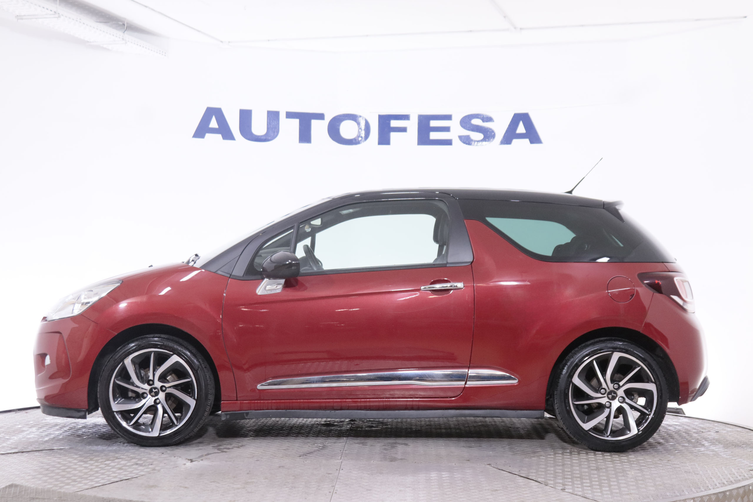 DS DS 3 1.6 HDI STYLE 100CV 3P #NAVY, PARKTRONIC foto 10