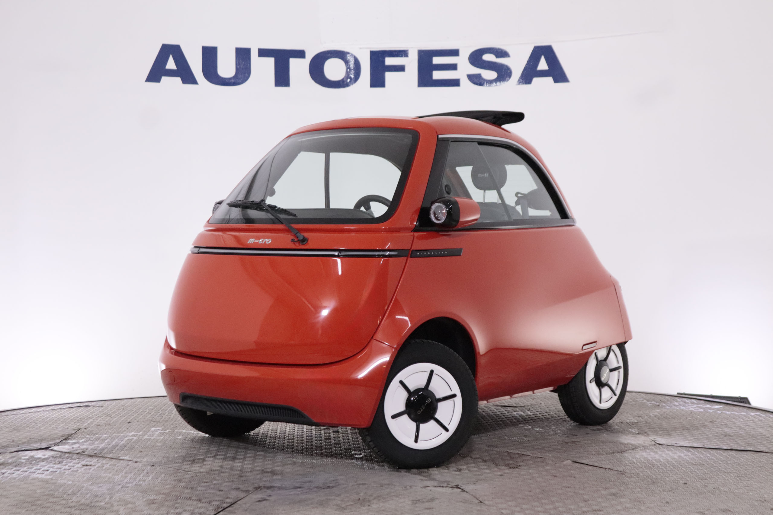 MICROLINO Competizione ELECTRICO A ESTRENAR AUTO 17CV # IVA DEDUCIBLE, GARANTIA DE FABRICA 12/2028, TECHO,FAROS LED foto 1
