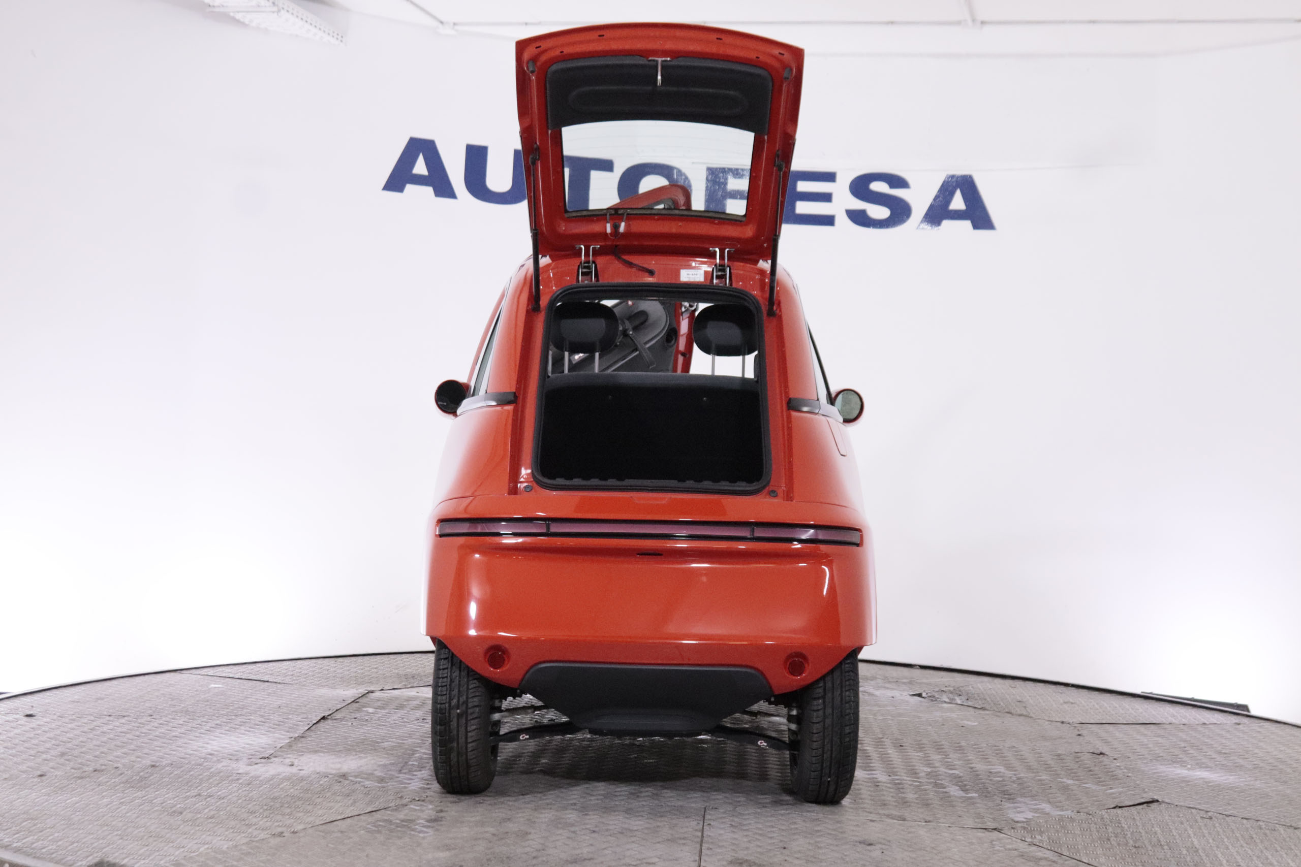 MICROLINO Competizione ELECTRICO A ESTRENAR AUTO 17CV # IVA DEDUCIBLE, GARANTIA DE FABRICA 12/2028, TECHO,FAROS LED foto 9