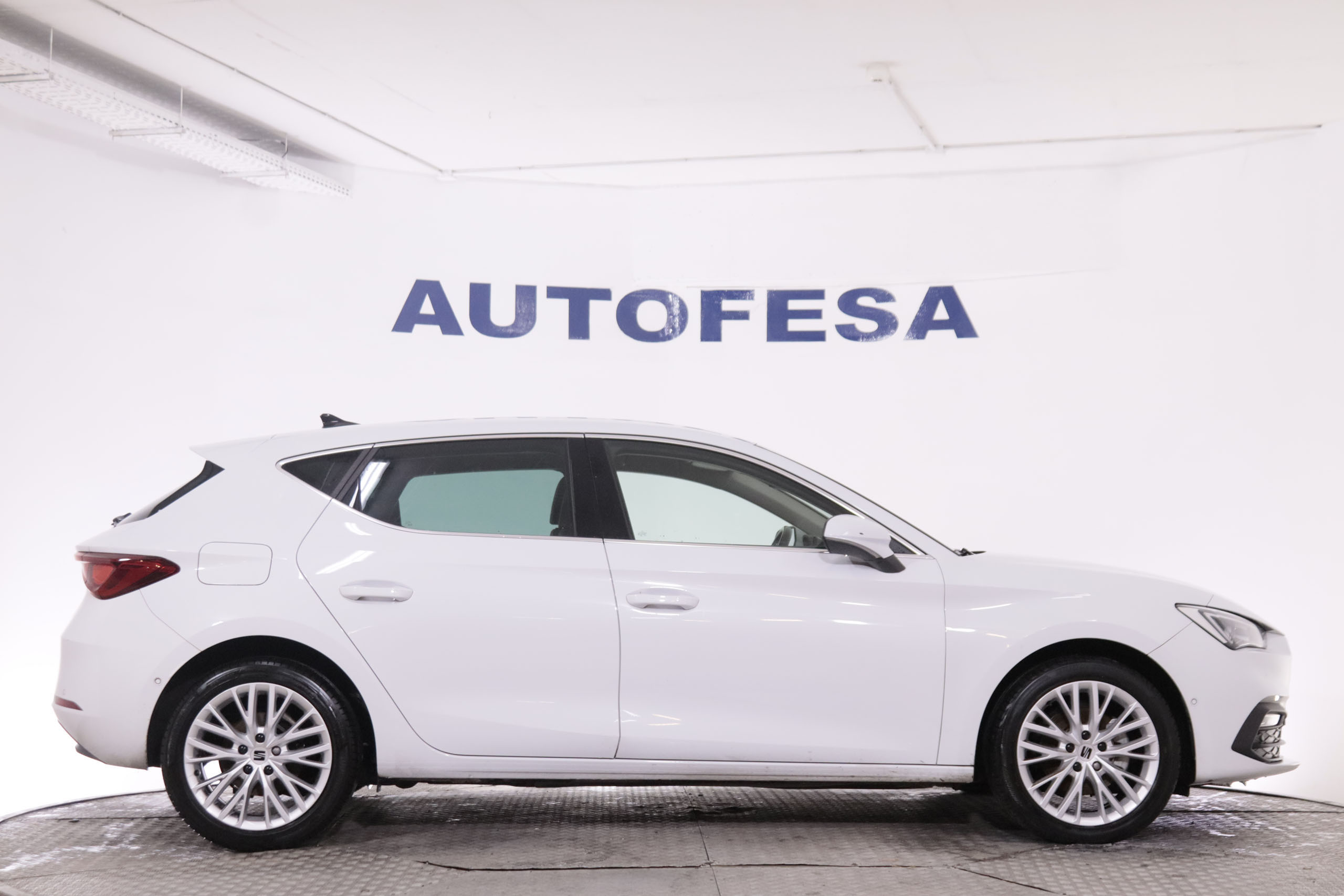 Seat Leon 1.5 TSI EXCELLENCE 150CV 5P #NAVY, PARKTRONIC foto 13