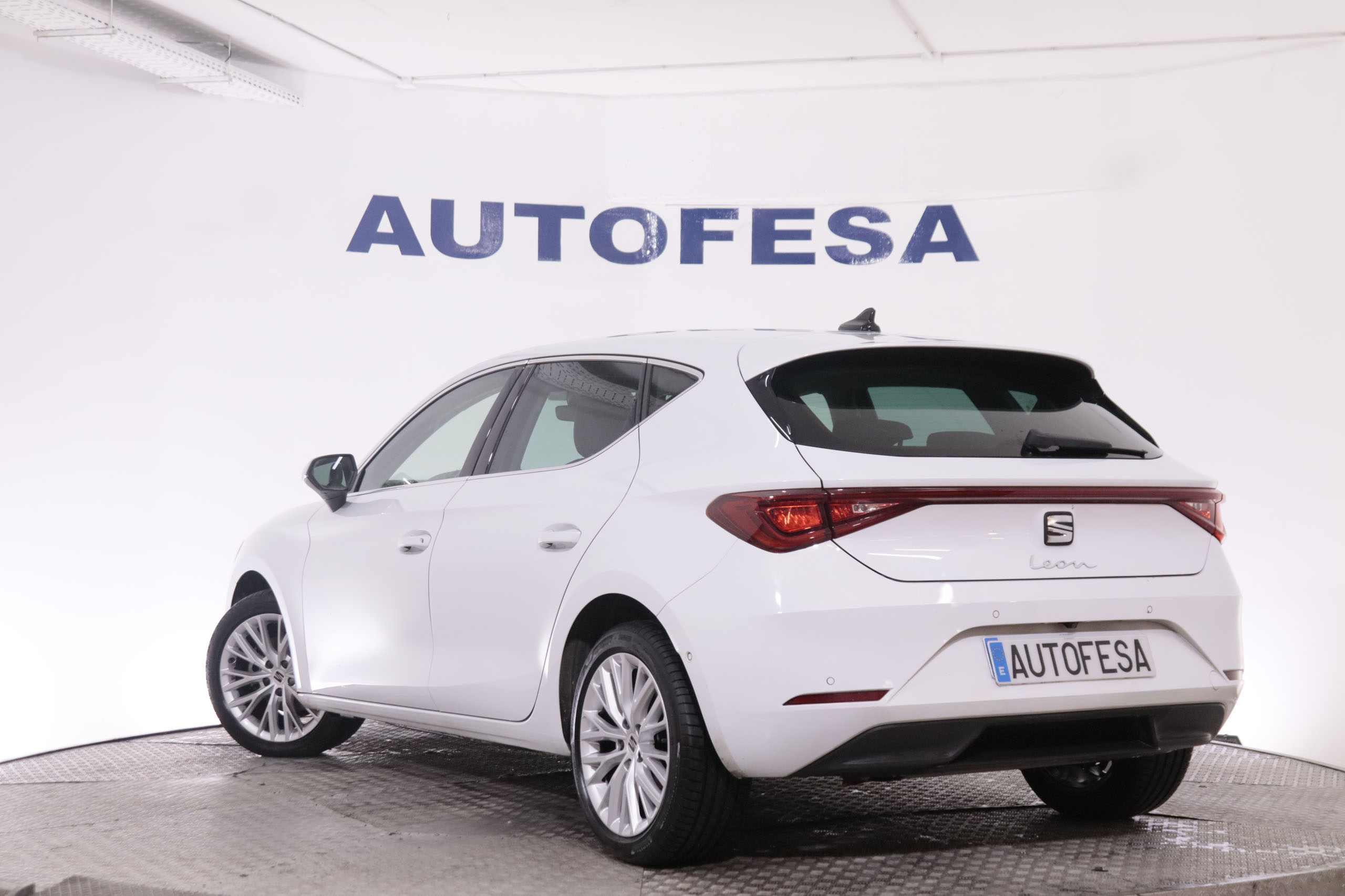 Seat Leon 1.5 TSI EXCELLENCE 150CV 5P #NAVY, PARKTRONIC foto 5