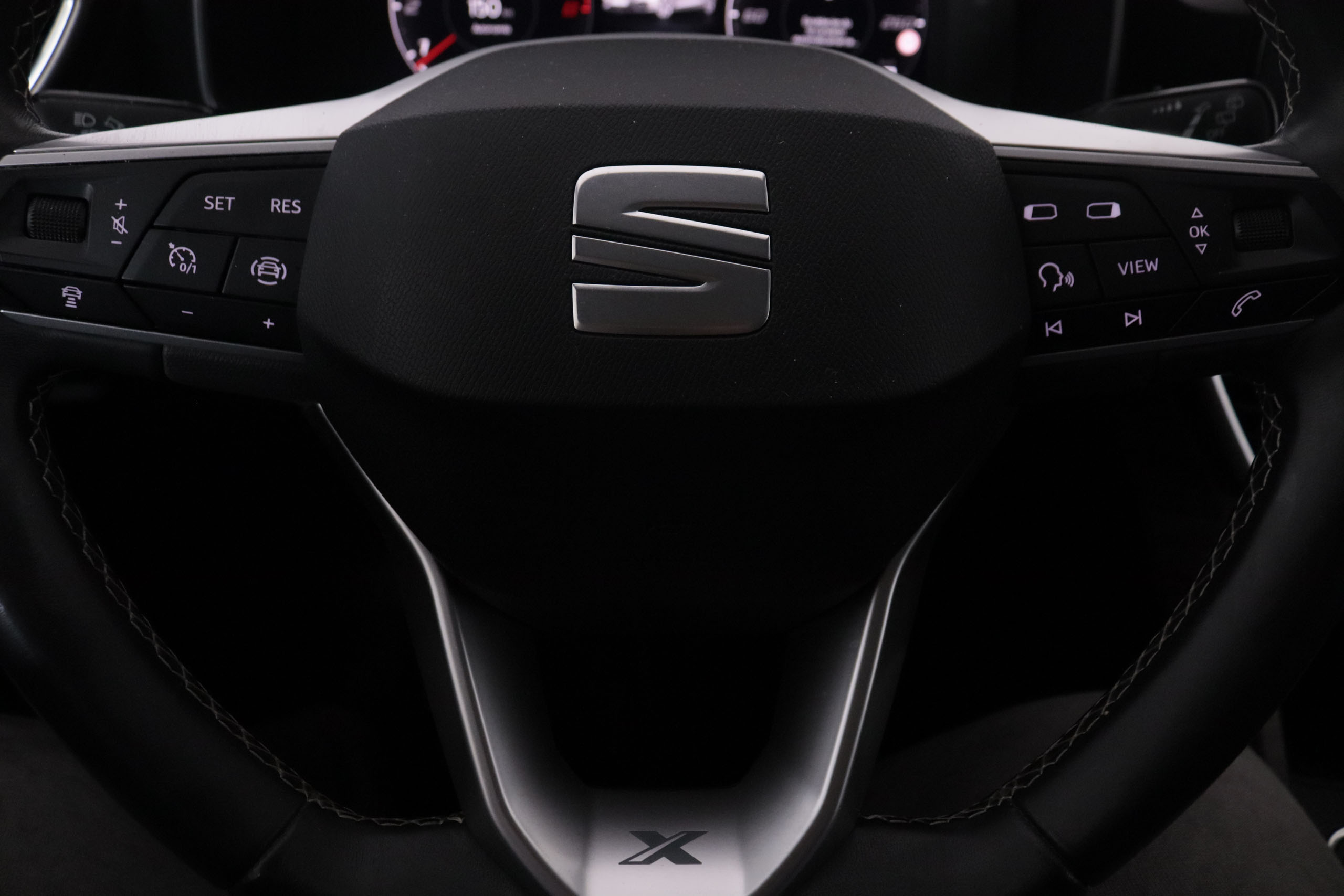 Seat Leon 1.5 TSI EXCELLENCE 150CV 5P #NAVY, PARKTRONIC foto 18