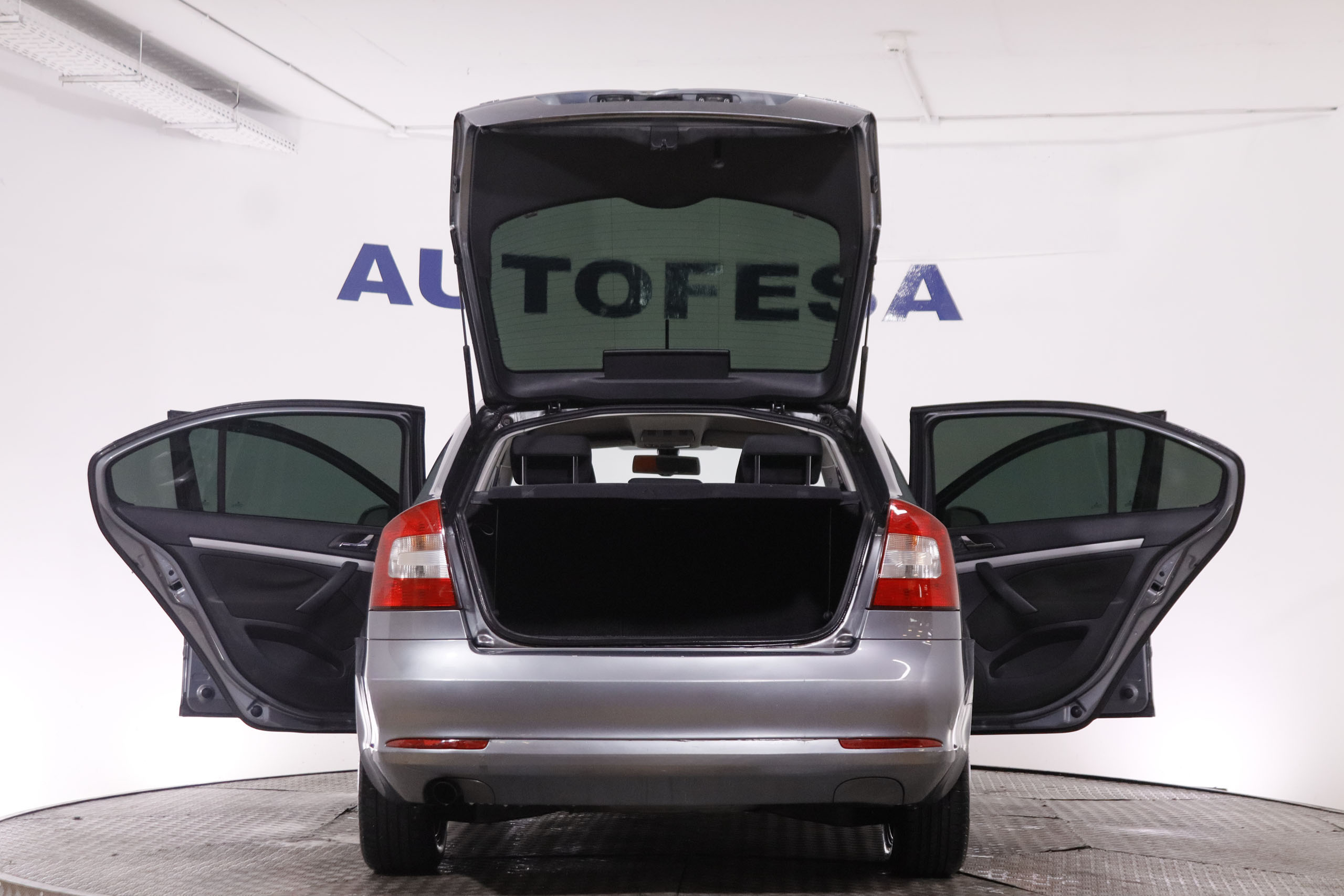 Skoda Octavia 1.6 TDI ELEGANCE 105CV 5P # BLUETOOTH foto 10