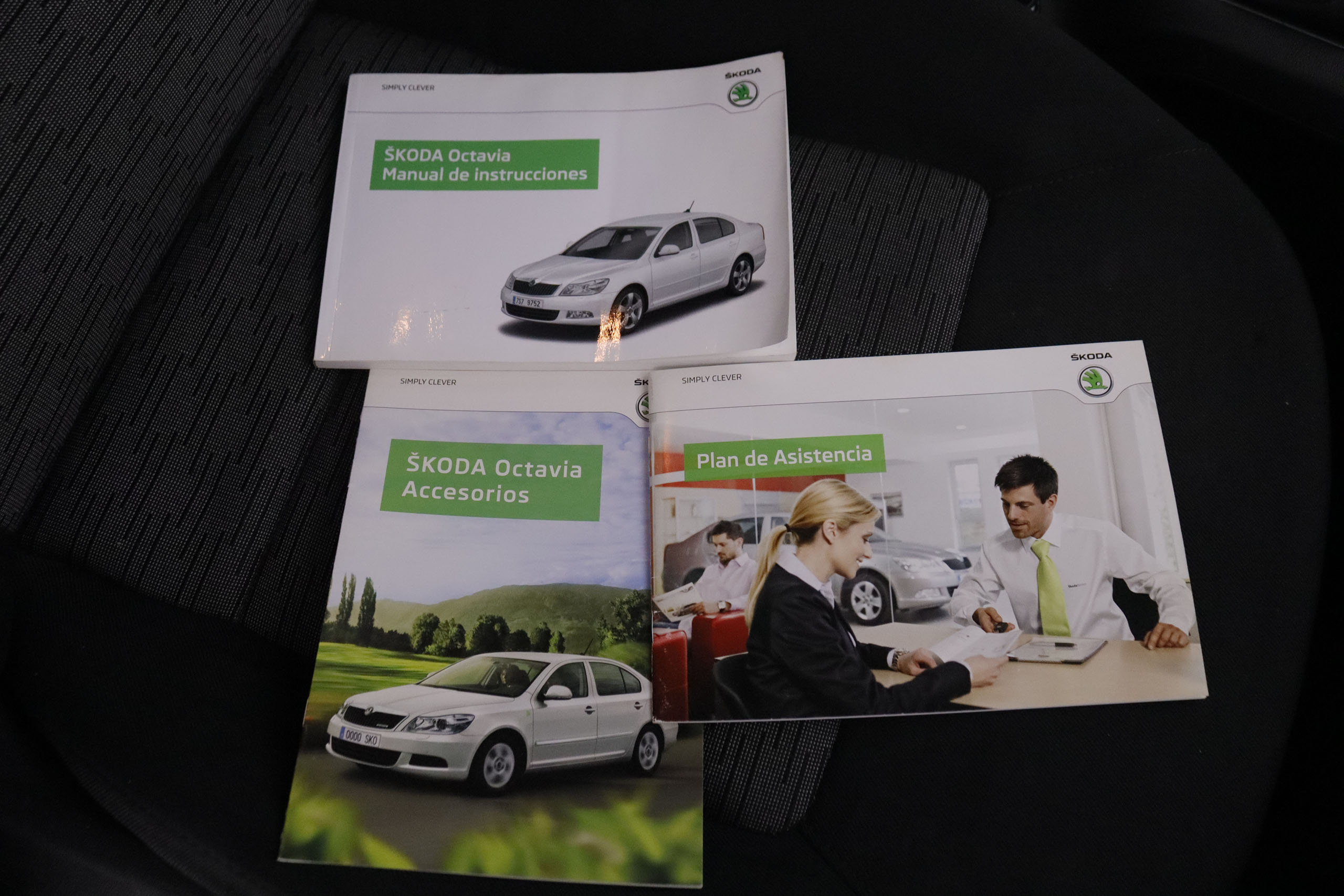 Skoda Octavia 1.6 TDI ELEGANCE 105CV 5P # BLUETOOTH foto 24