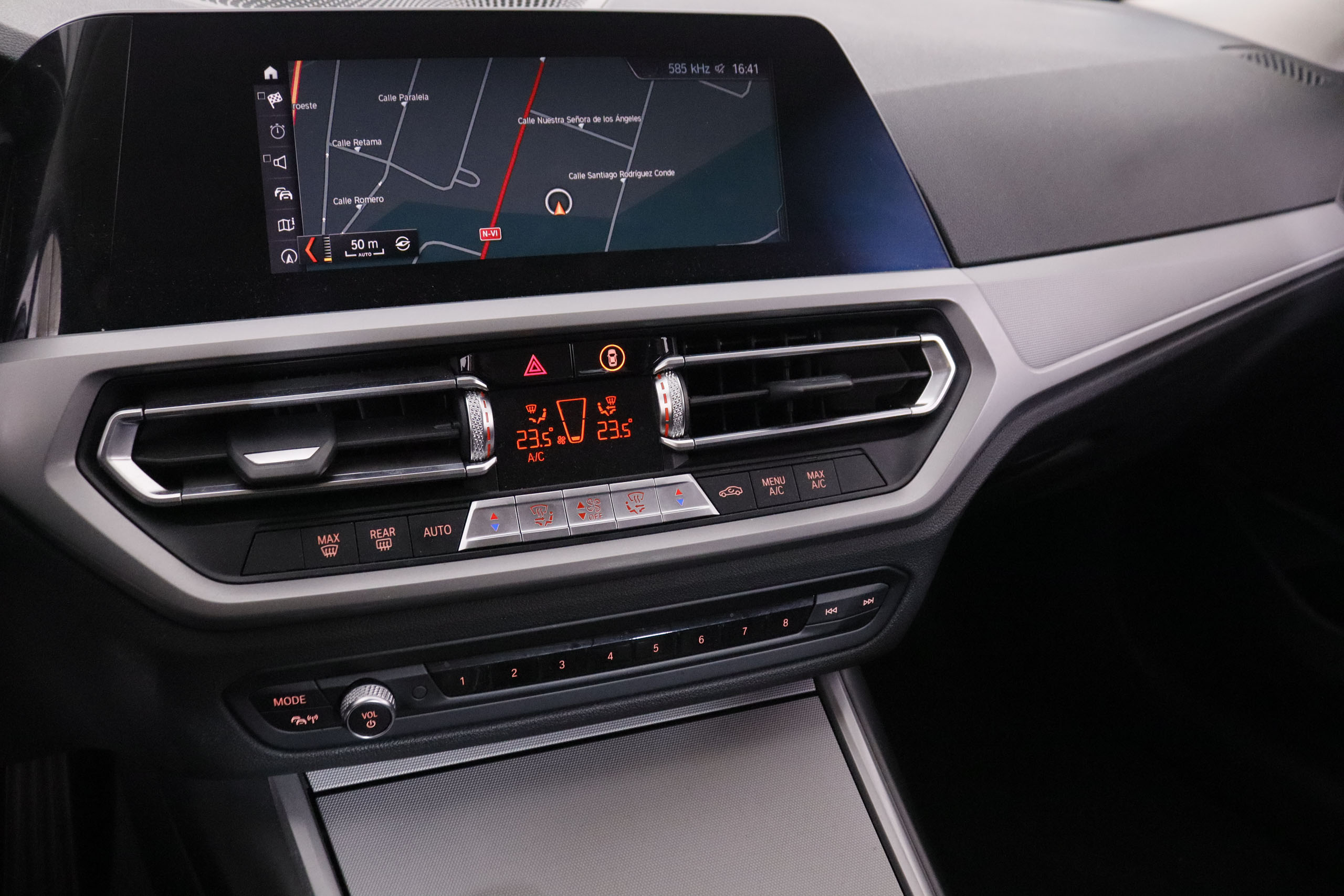 BMW 320 SERIE 3 320D AUTO 190CV 4P # IVA DEDUCIBLE, NAVY, PARKTRONIC foto 19