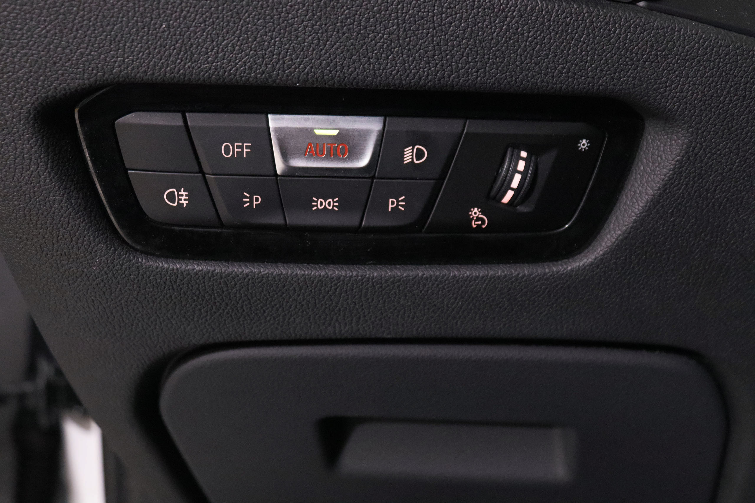 BMW 320 SERIE 3 320D AUTO 190CV 4P # IVA DEDUCIBLE, NAVY, PARKTRONIC foto 23