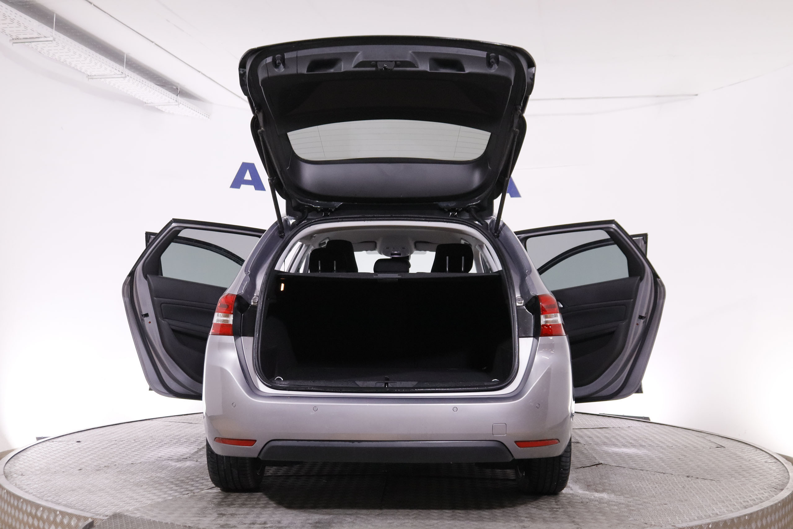 Peugeot 308 SW 1.5 BLUEHDI ALLURE 130CV 5P # IVA DEDUCIBLE, NAVY, PARKTRONIC foto 11