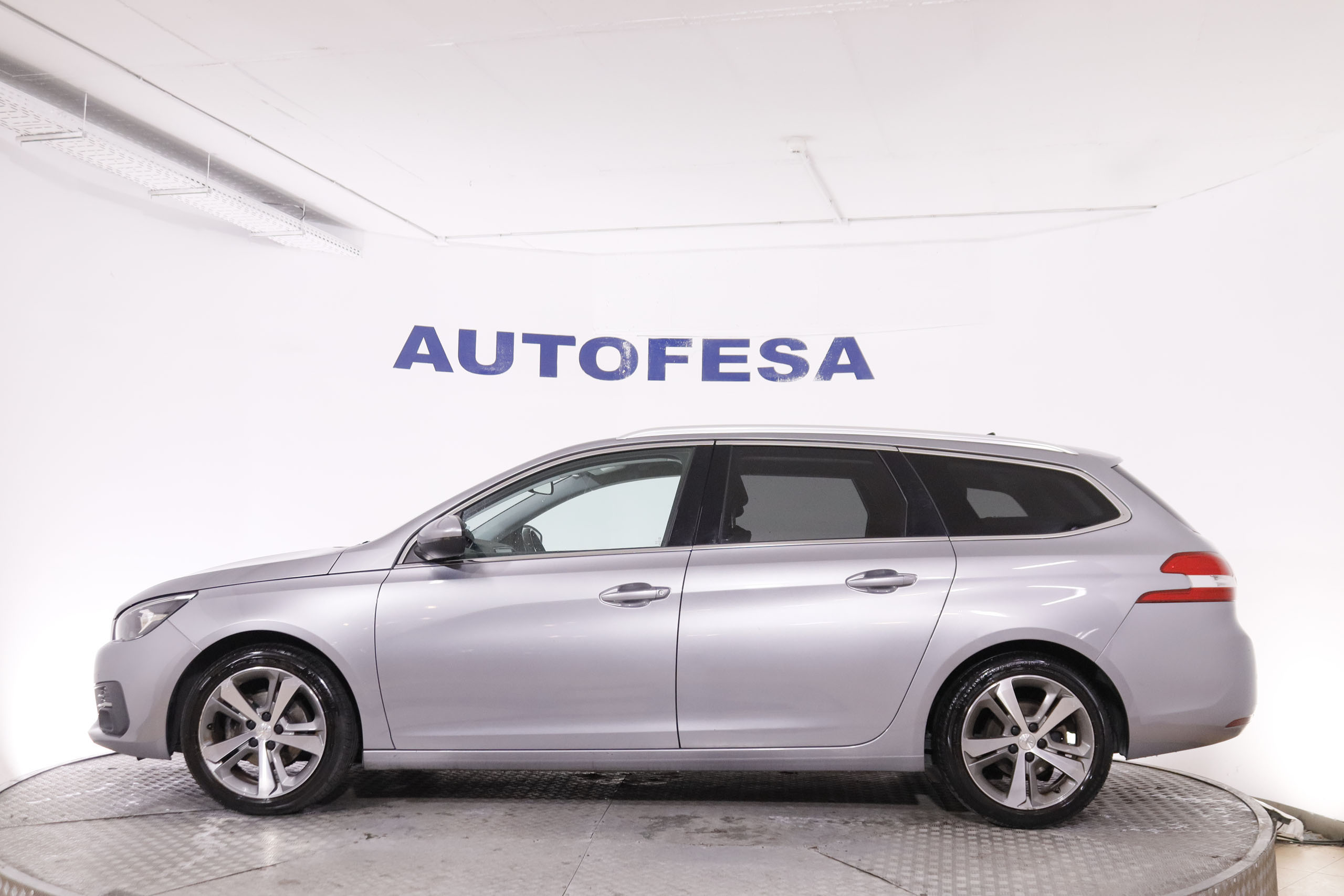 Peugeot 308 SW 1.5 BLUEHDI ALLURE 130CV 5P # IVA DEDUCIBLE, NAVY, PARKTRONIC foto 13
