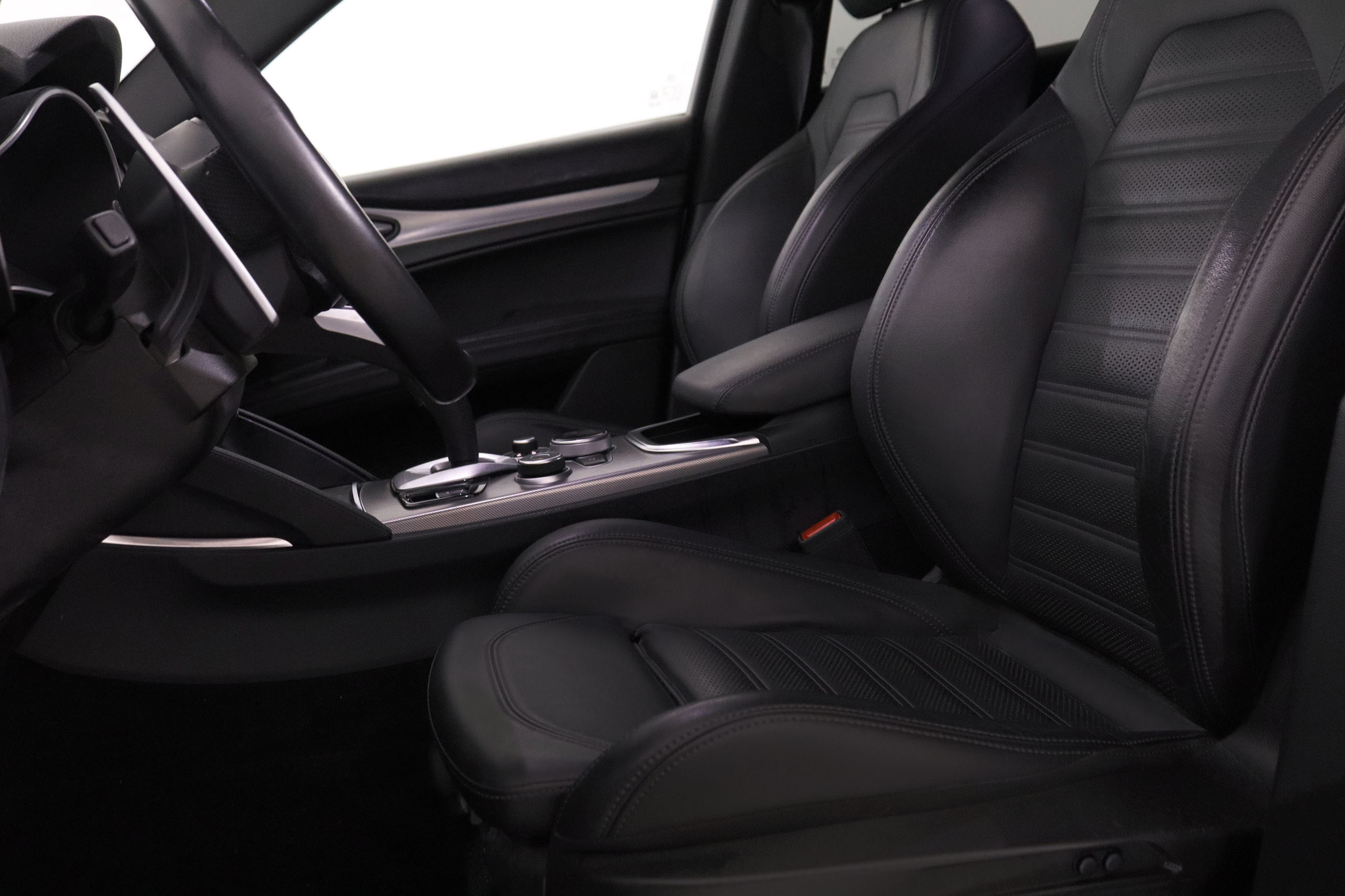 Alfa Romeo Stelvio 2.2 DIESEL VELOCE Q4 AWD AUTO 210CV 5P # IVA DEDUCIBLE, CUERO, NAVY foto 24