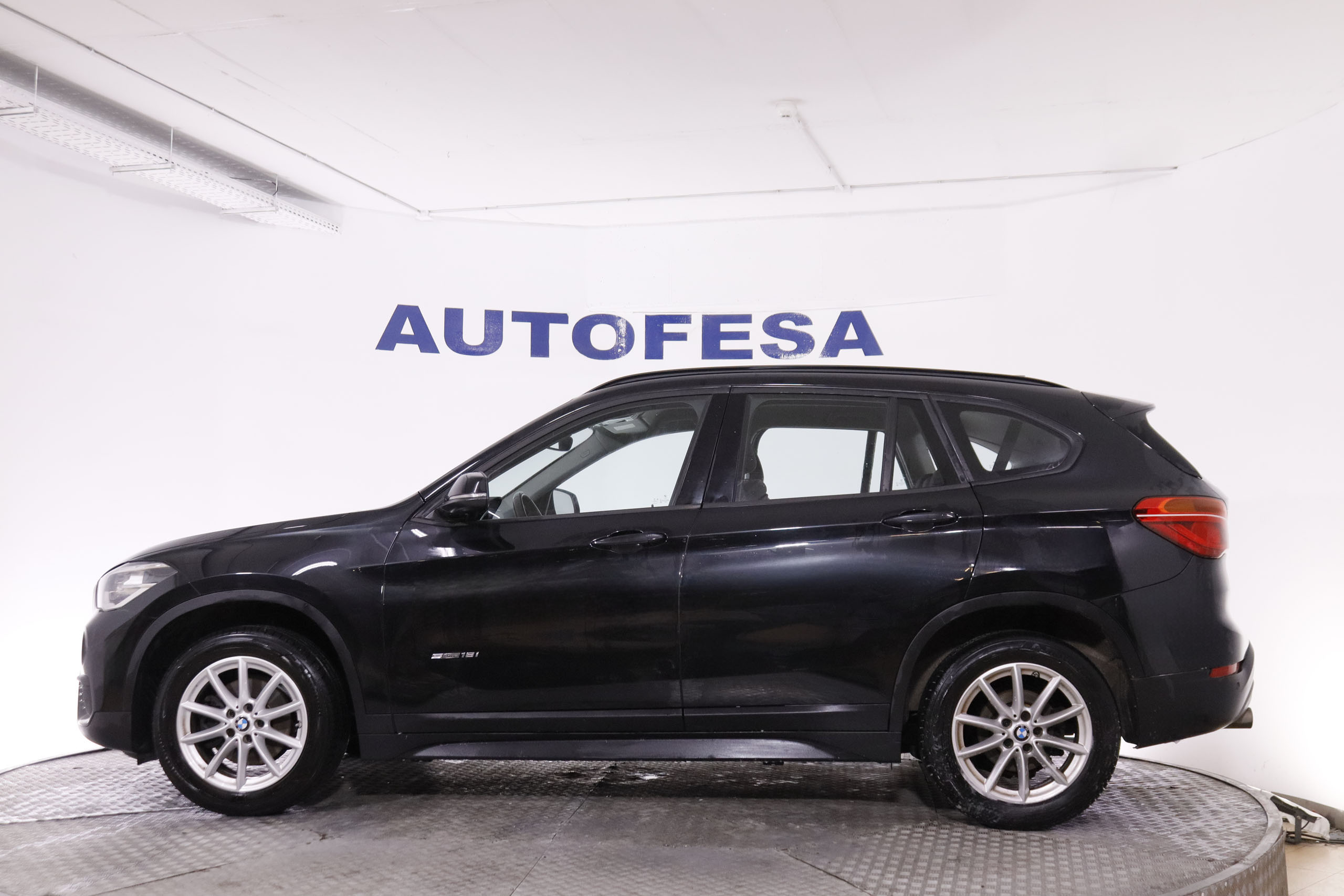 BMW X1 SDRIVE 18I 140CV 5P # NAVY, PARKTRONIC foto 13