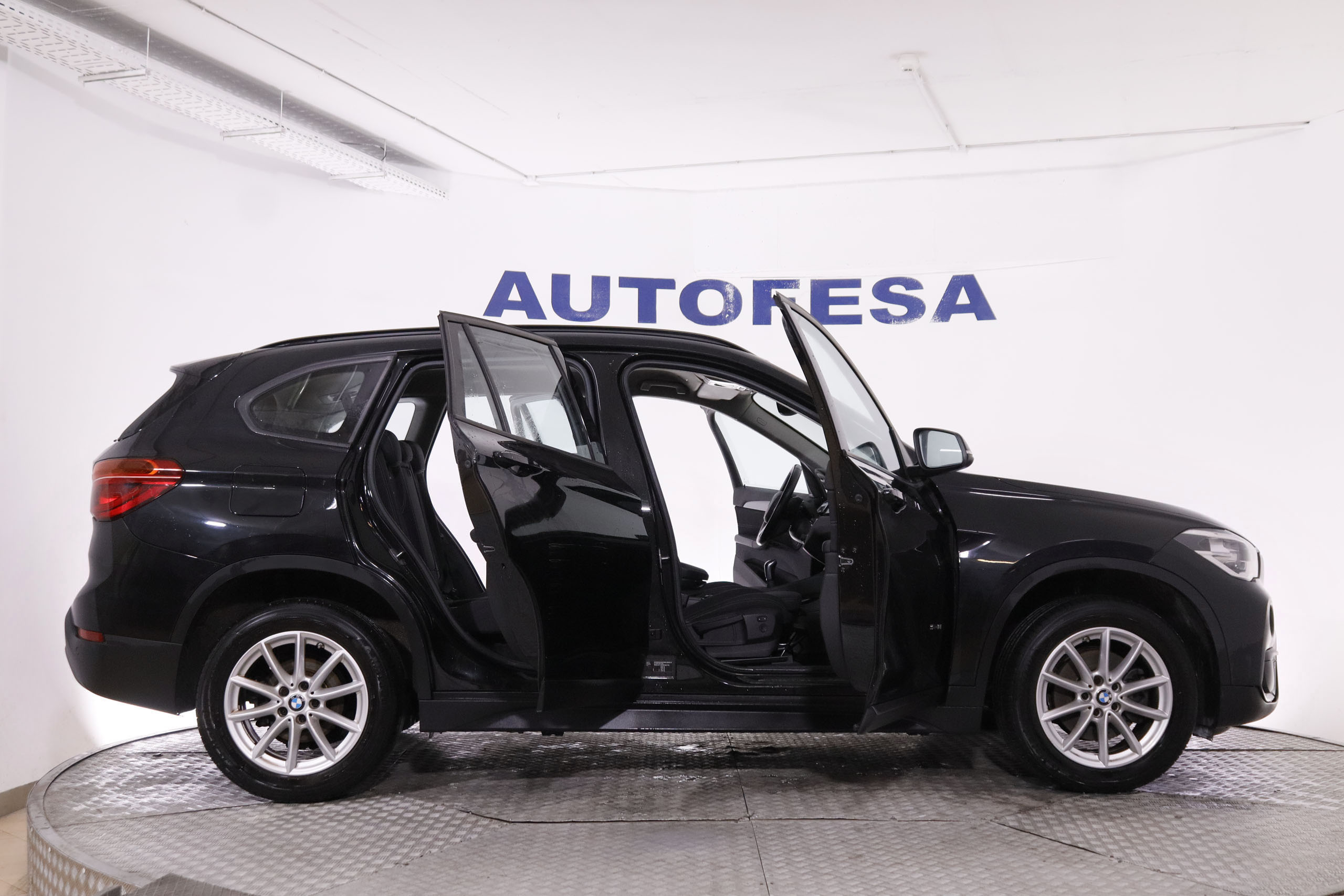 BMW X1 SDRIVE 18I 140CV 5P # NAVY, PARKTRONIC foto 11