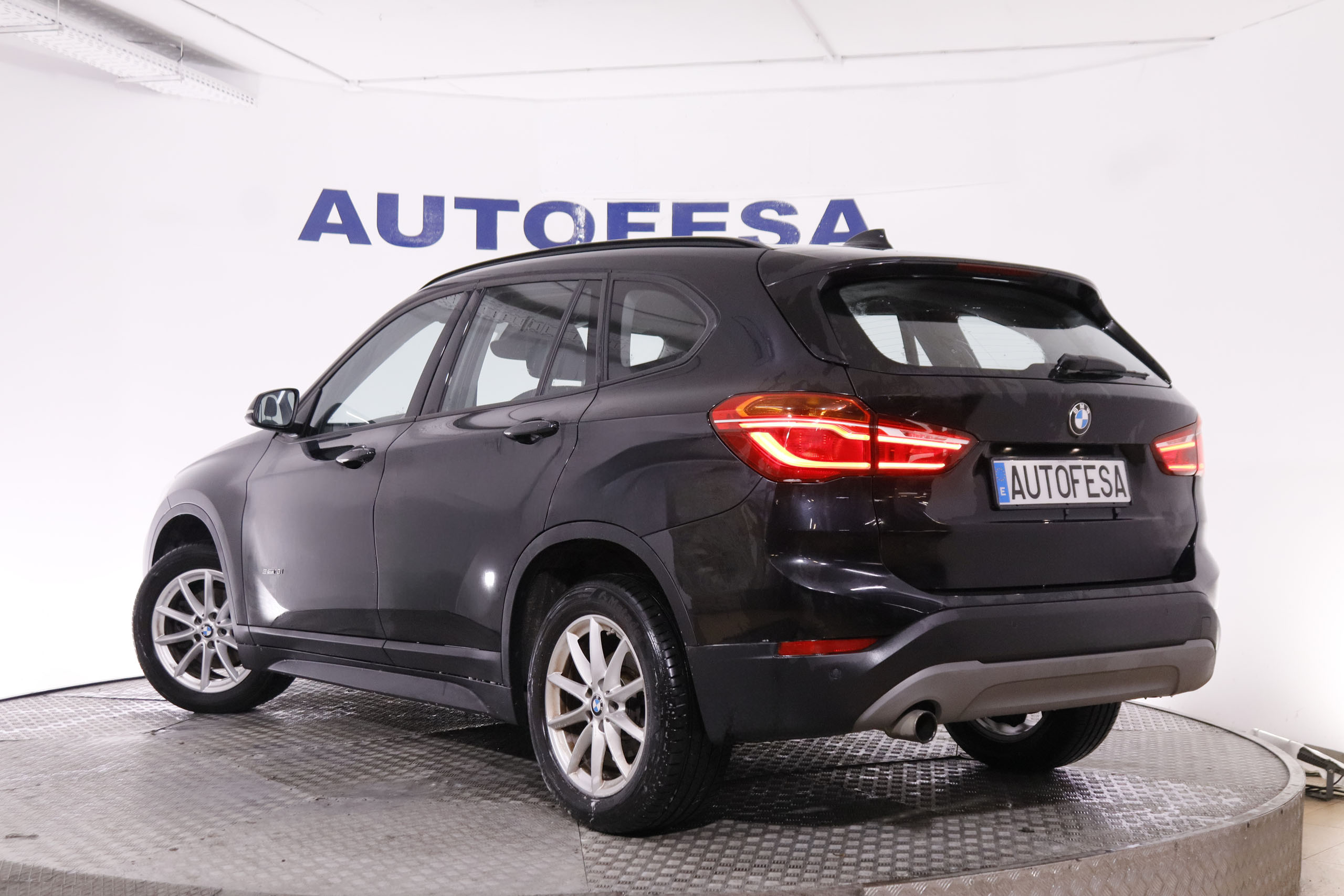 BMW X1 SDRIVE 18I 140CV 5P # NAVY, PARKTRONIC foto 5