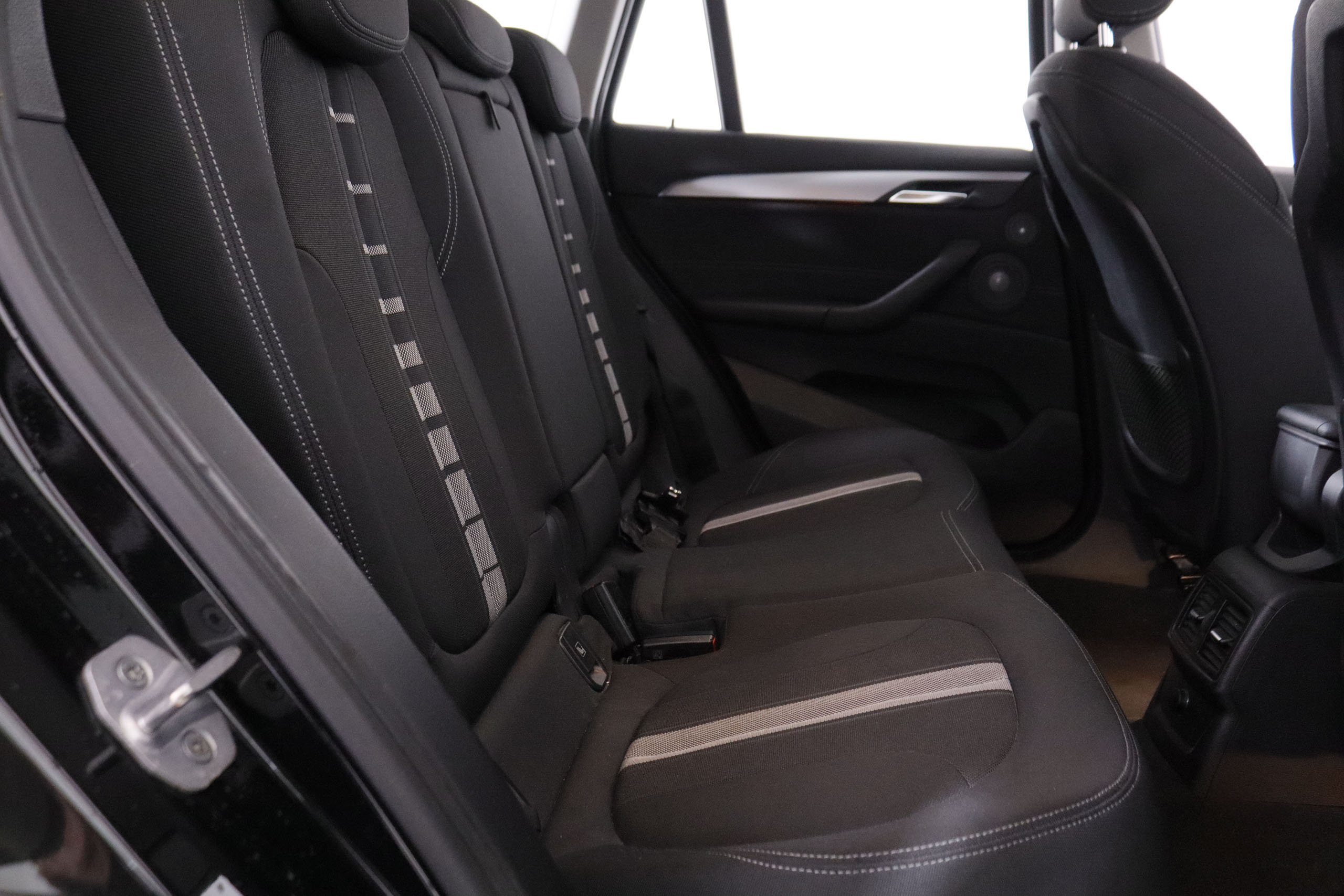 BMW X1 SDRIVE 18I 140CV 5P # NAVY, PARKTRONIC foto 24