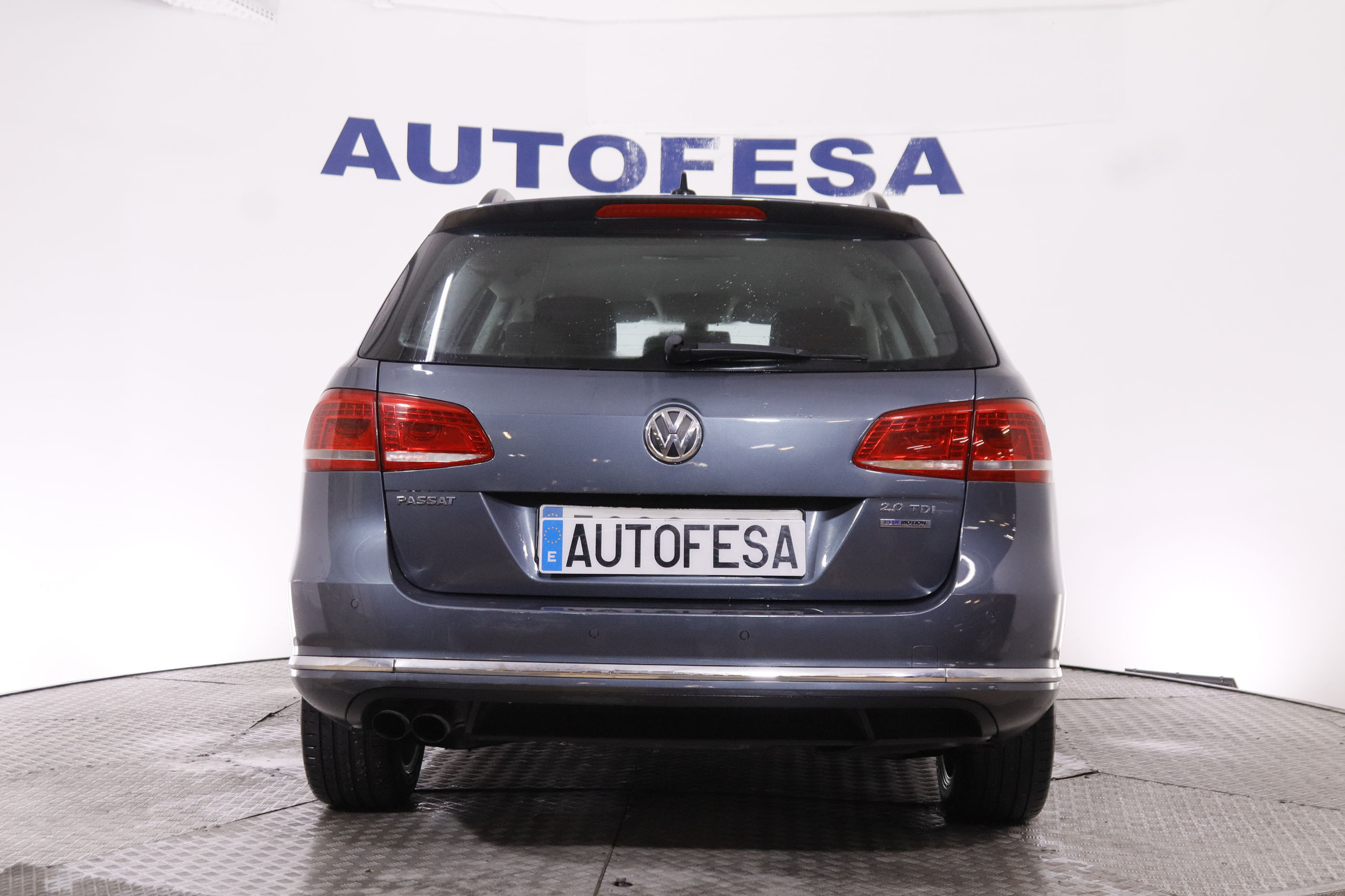 Volkswagen Passat 2.0 TDI VARIANT HIGHLINE 140CV 5P #NAVY, PARKTRONIC foto 6