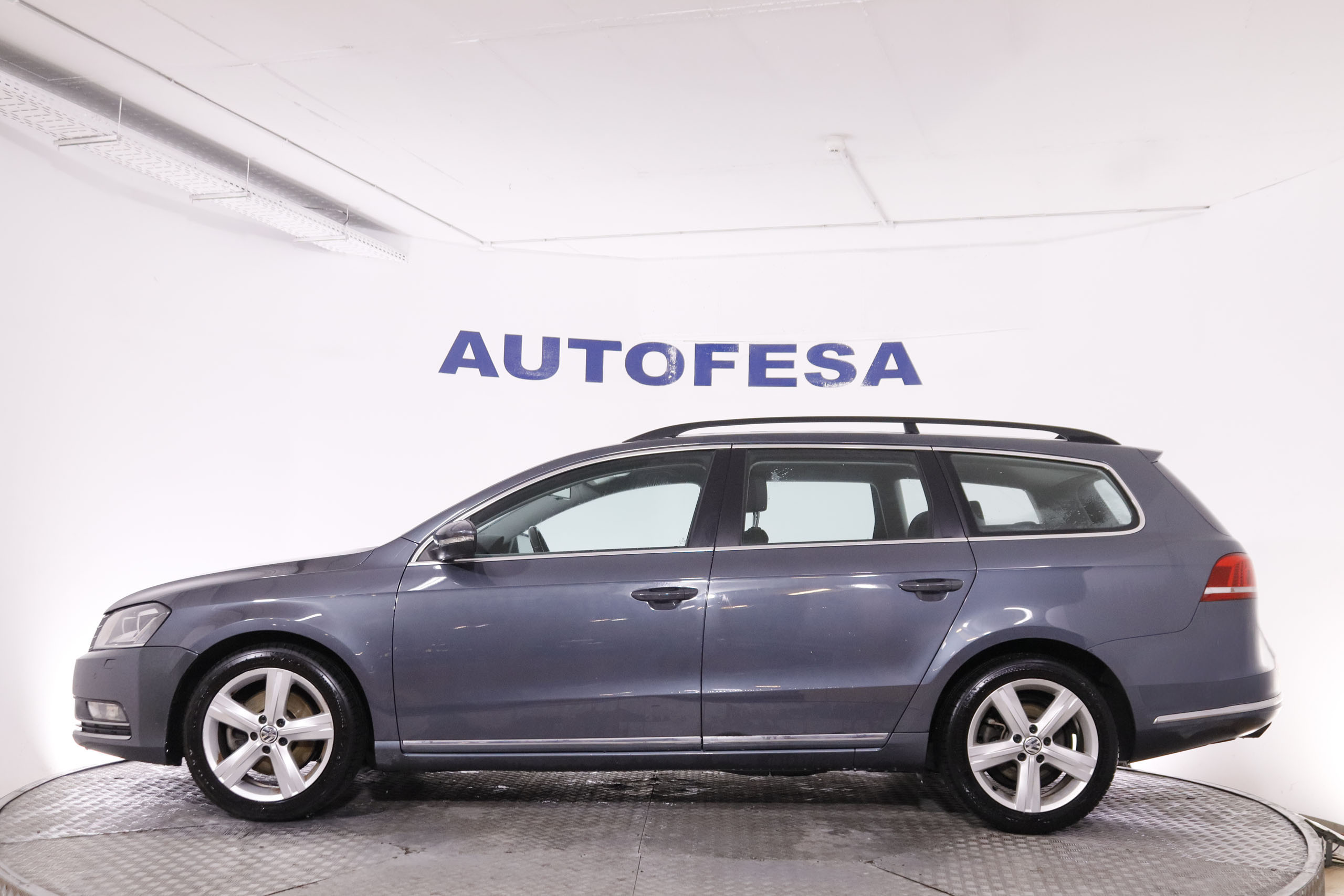 Volkswagen Passat 2.0 TDI VARIANT HIGHLINE 140CV 5P #NAVY, PARKTRONIC foto 13