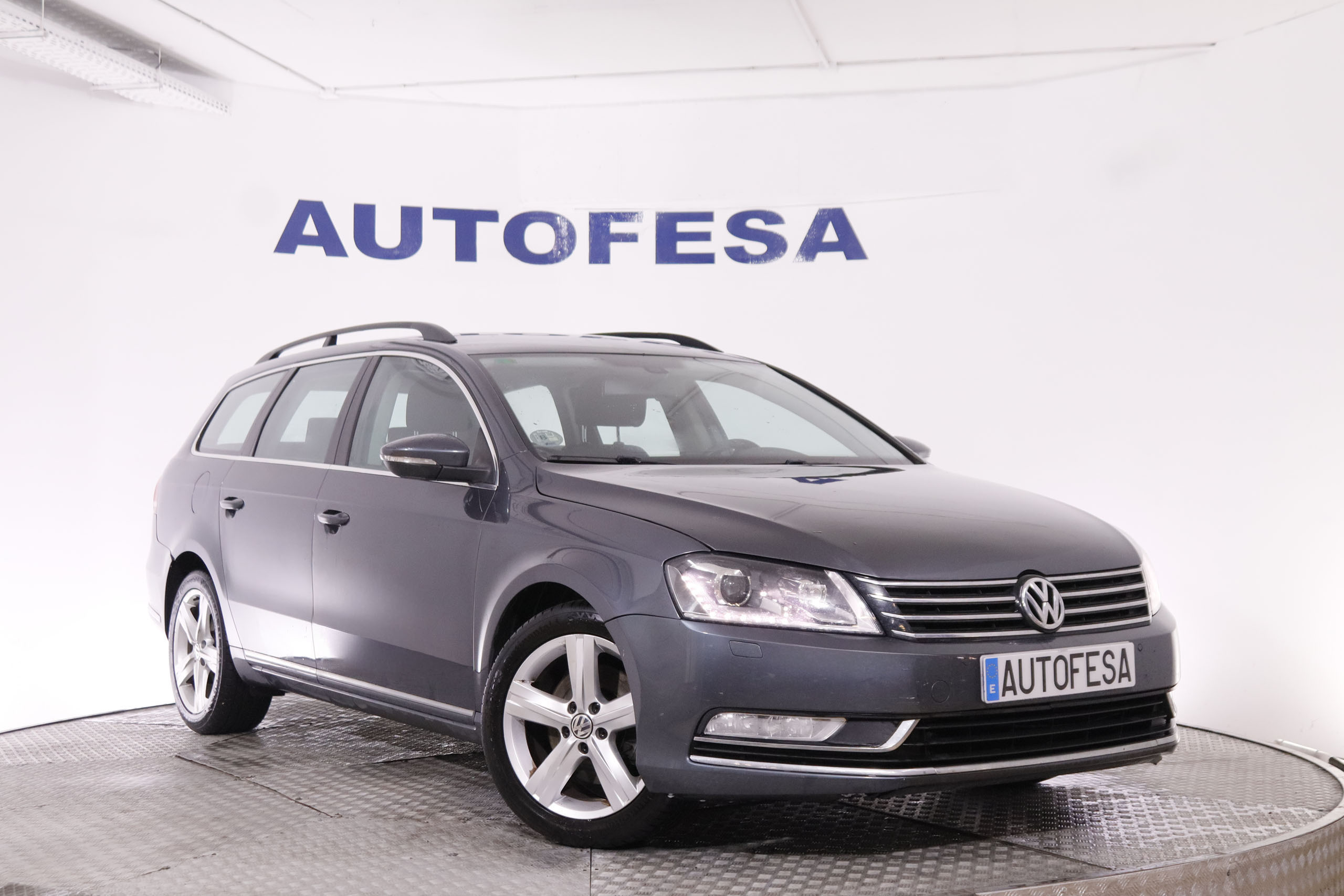 Volkswagen Passat 2.0 TDI VARIANT HIGHLINE 140CV 5P #NAVY, PARKTRONIC foto 3