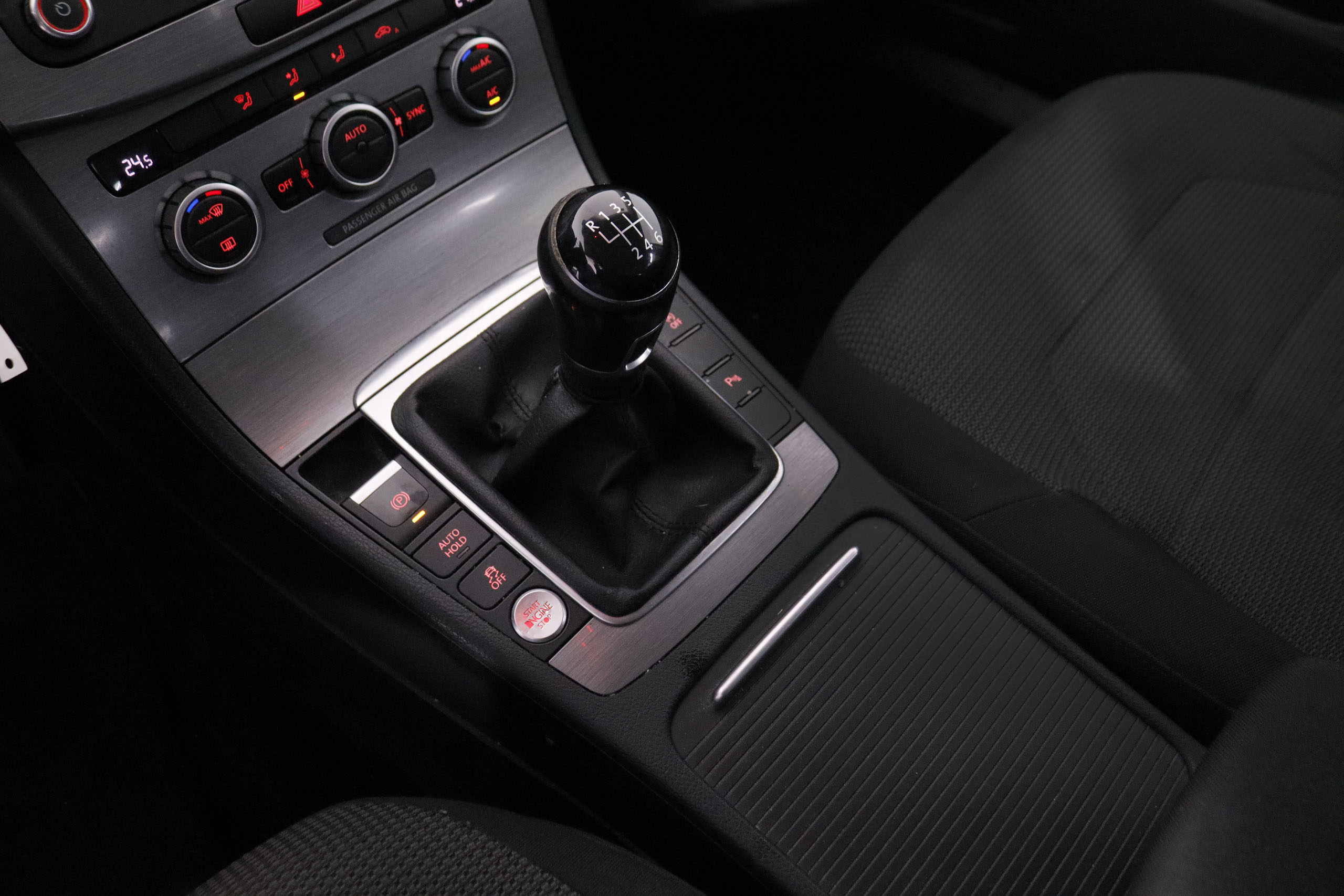 Volkswagen Passat 2.0 TDI VARIANT HIGHLINE 140CV 5P #NAVY, PARKTRONIC foto 21