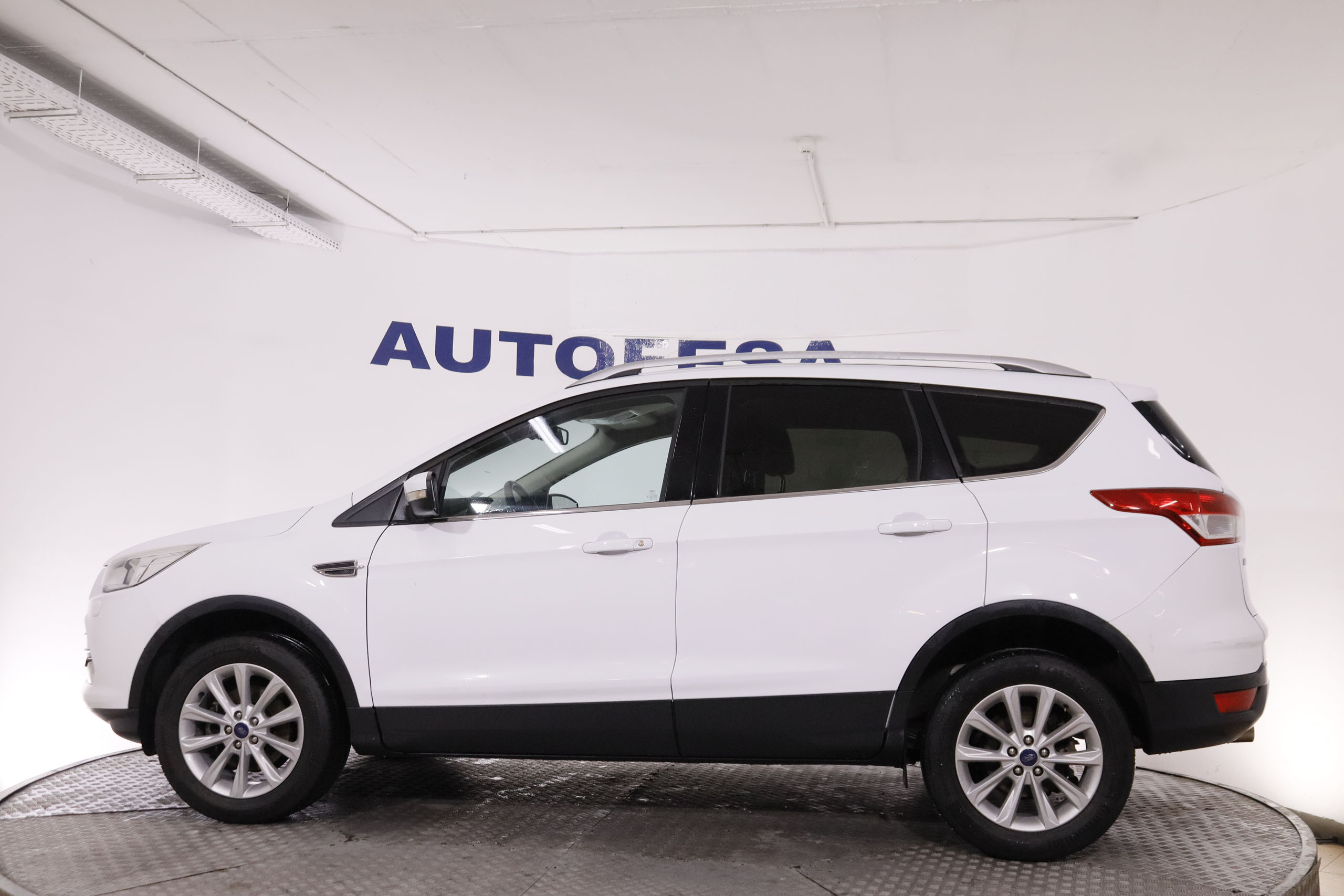 Ford Kuga 1.5 ECOBOOST 150CV 4X2 TITANIUM 5P # NAVY,PARKTRONIC, foto 9